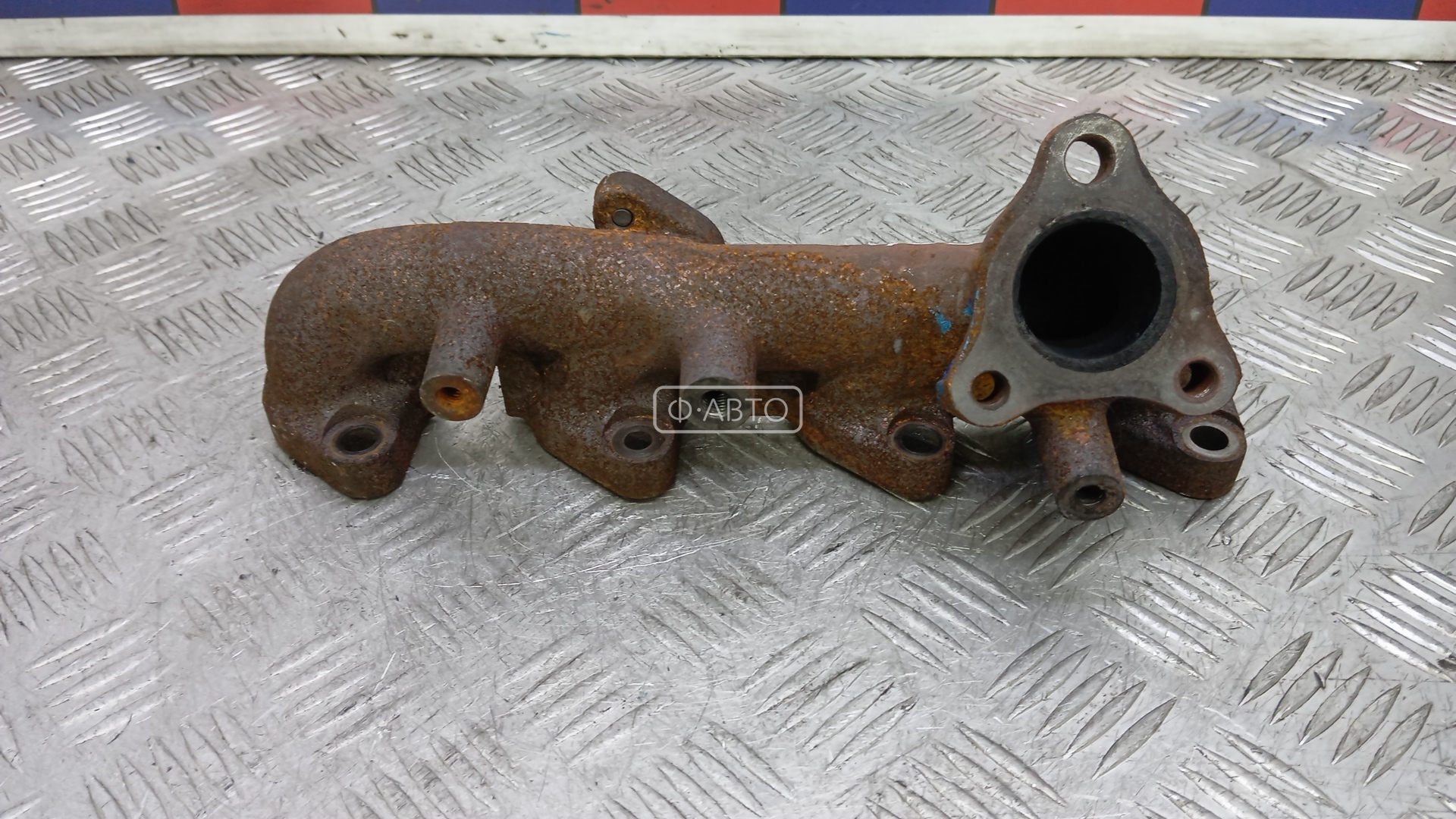 Выпускной коллектор дизельный