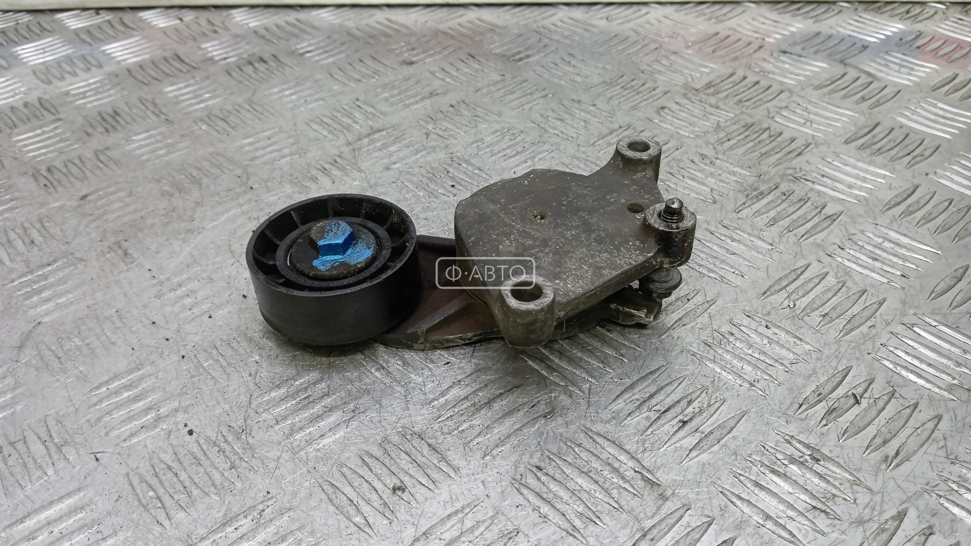 Механизм натяжения ремня (цепи) дизельный