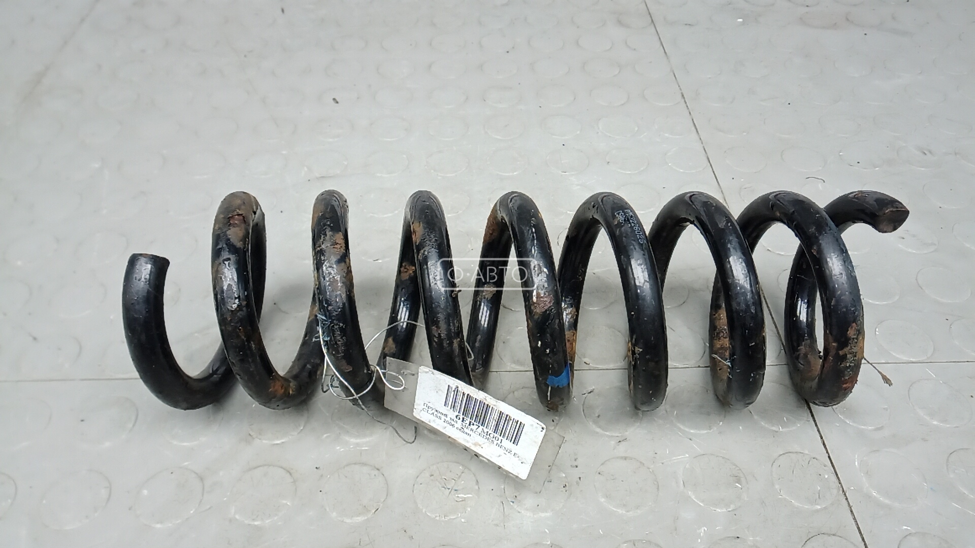 Пружина задняя