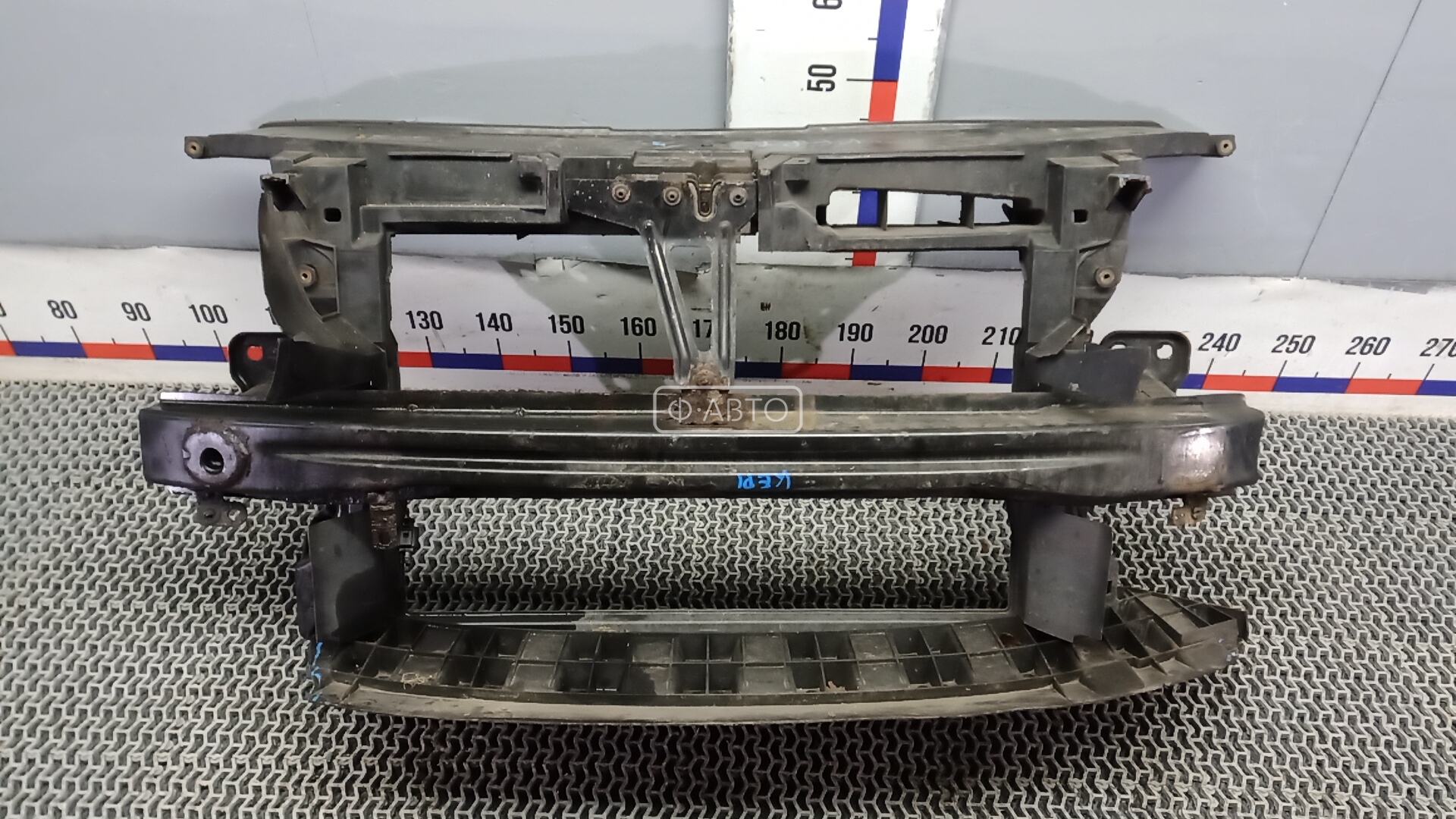 Передняя панель крепления облицовки (телевизор)