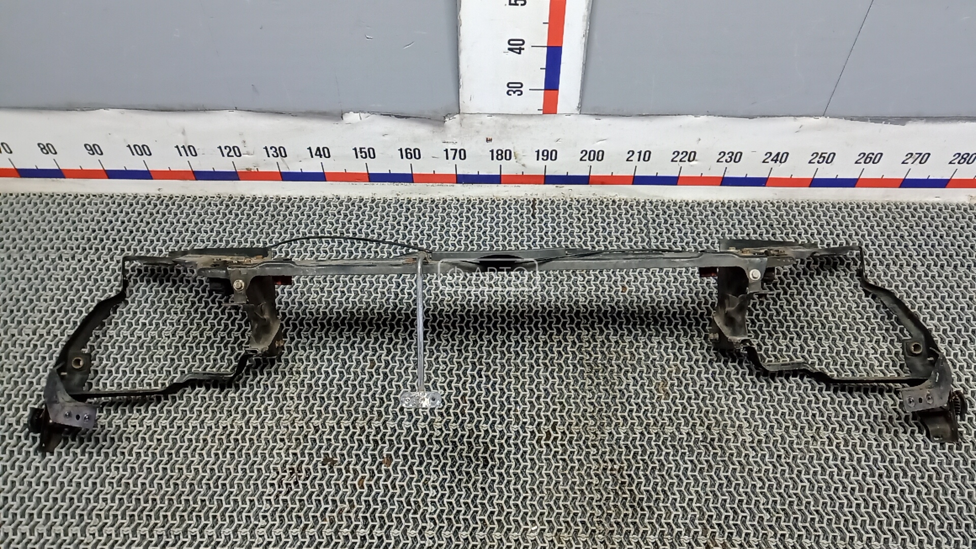 Передняя панель крепления облицовки (телевизор)