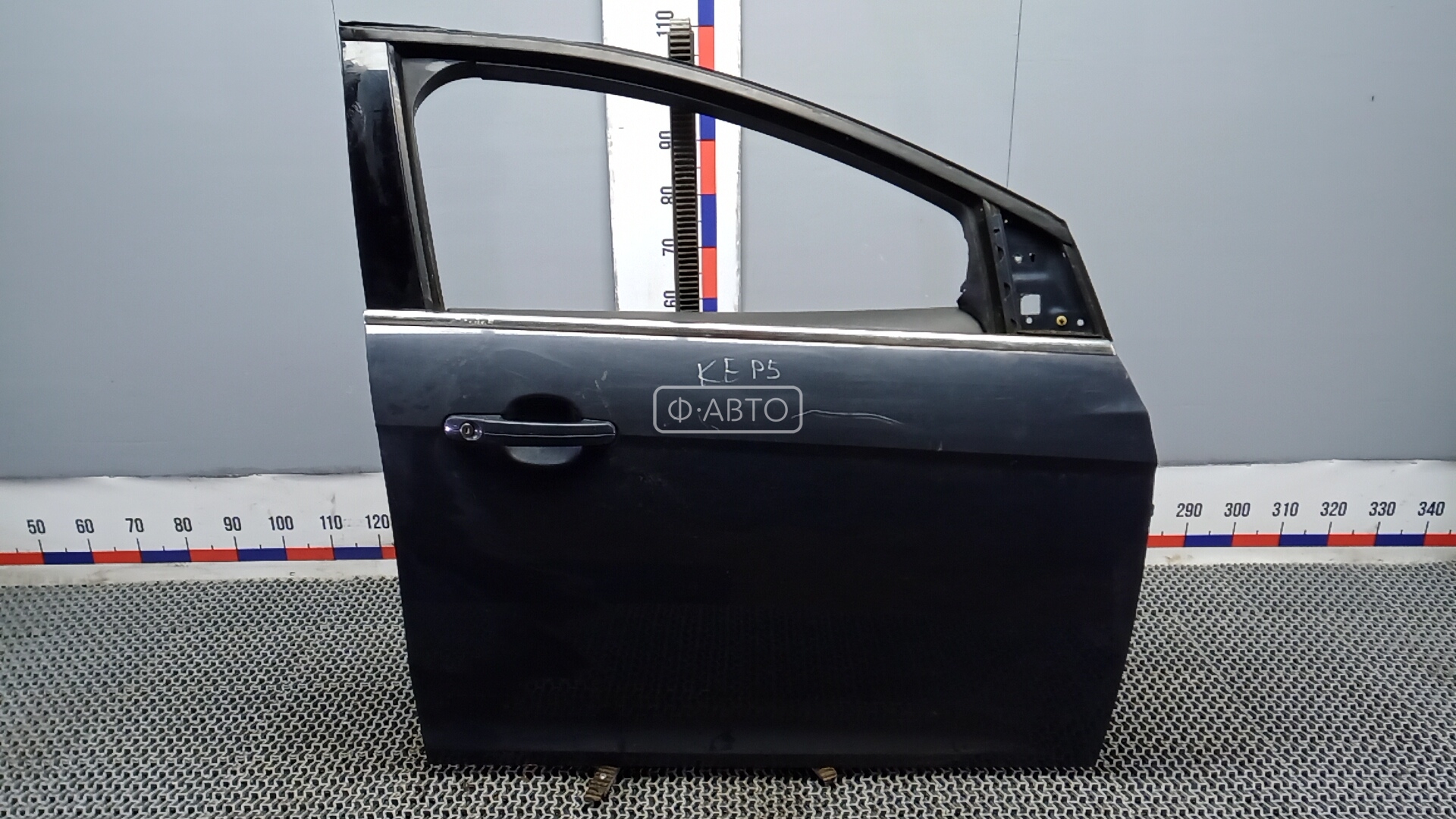 Дверь передняя правая