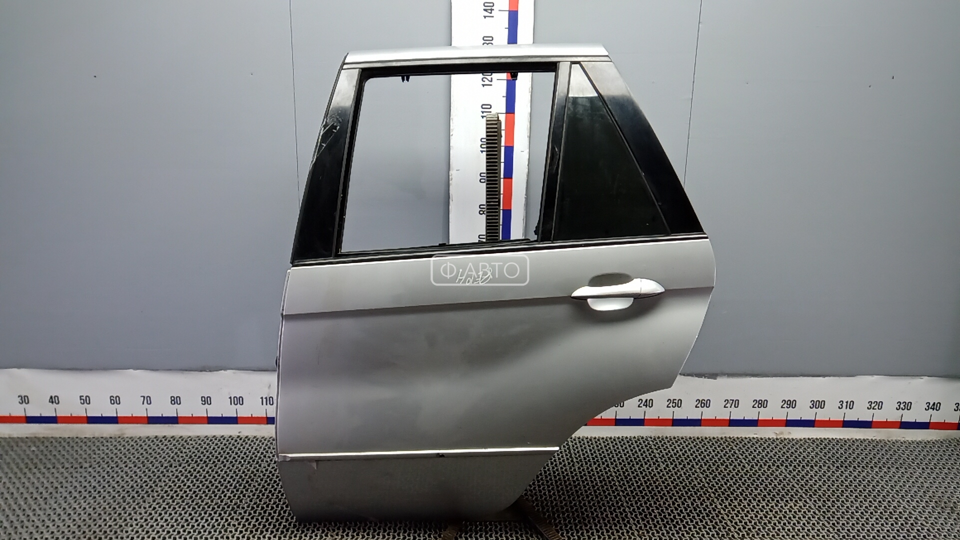 Дверь задняя левая