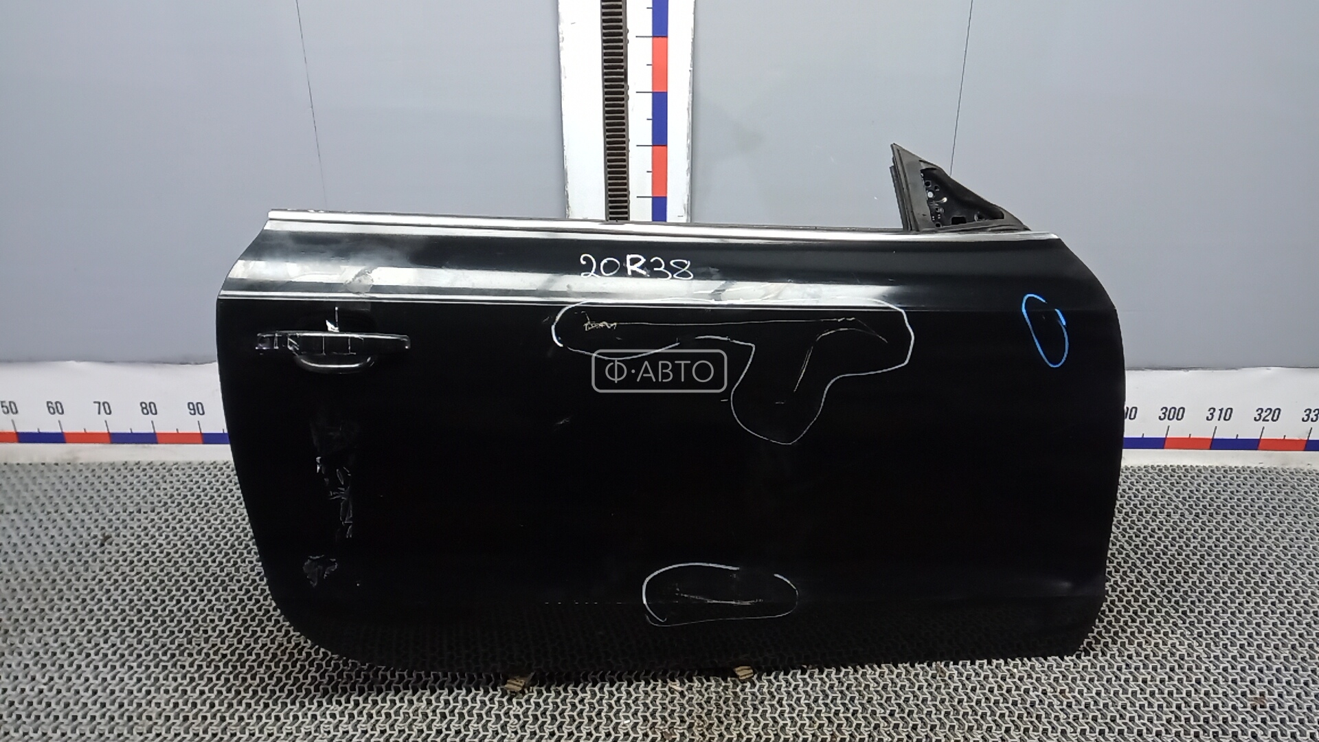 Дверь передняя правая