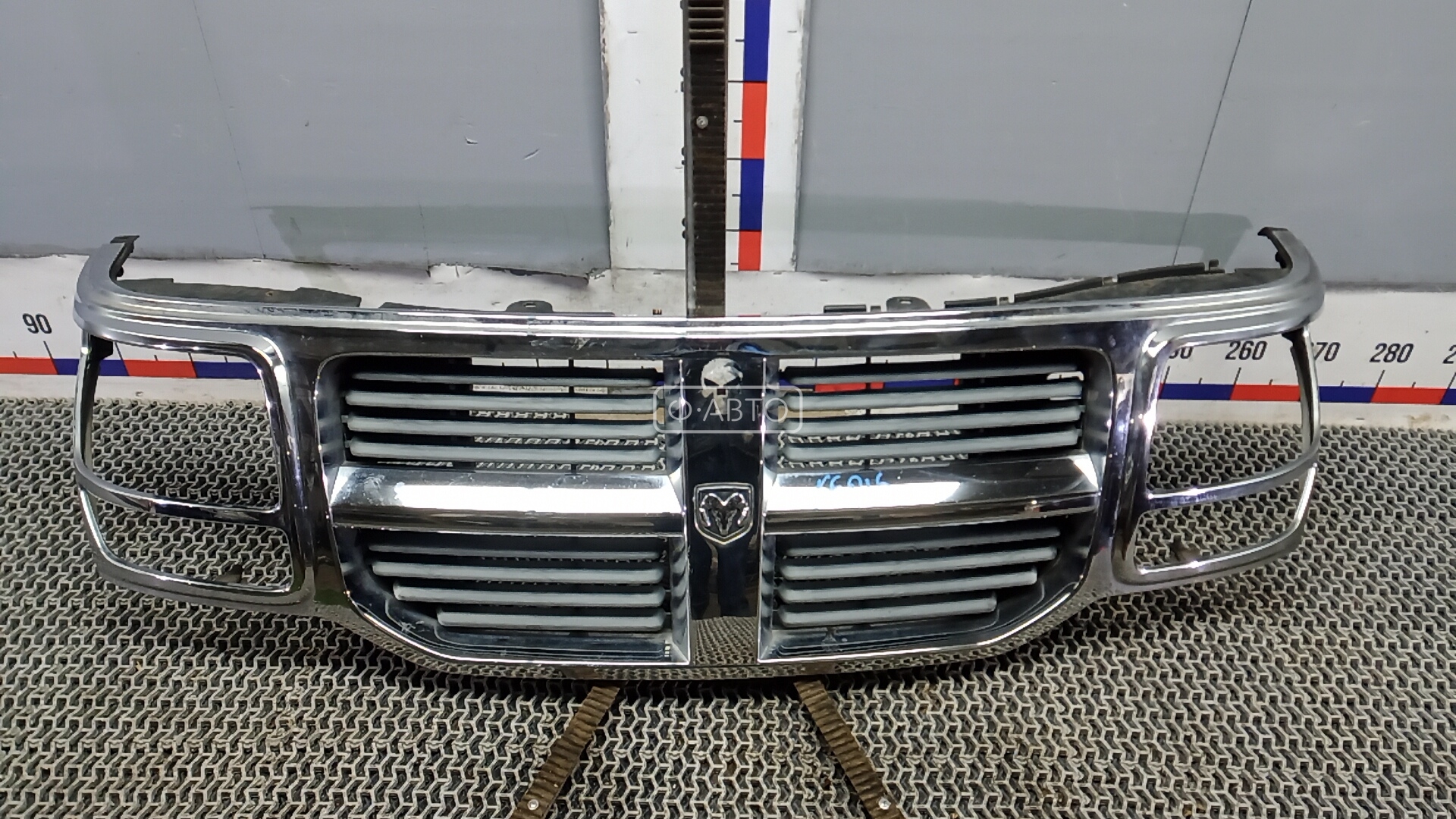 Решетка радиатора