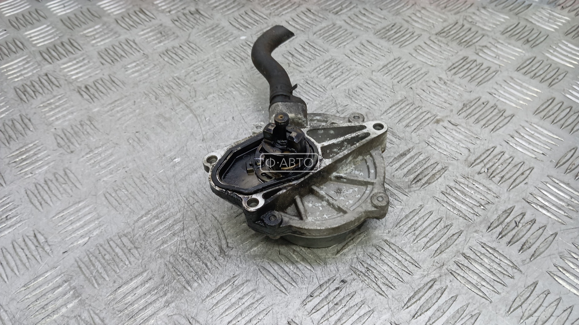 Насос вакуумный