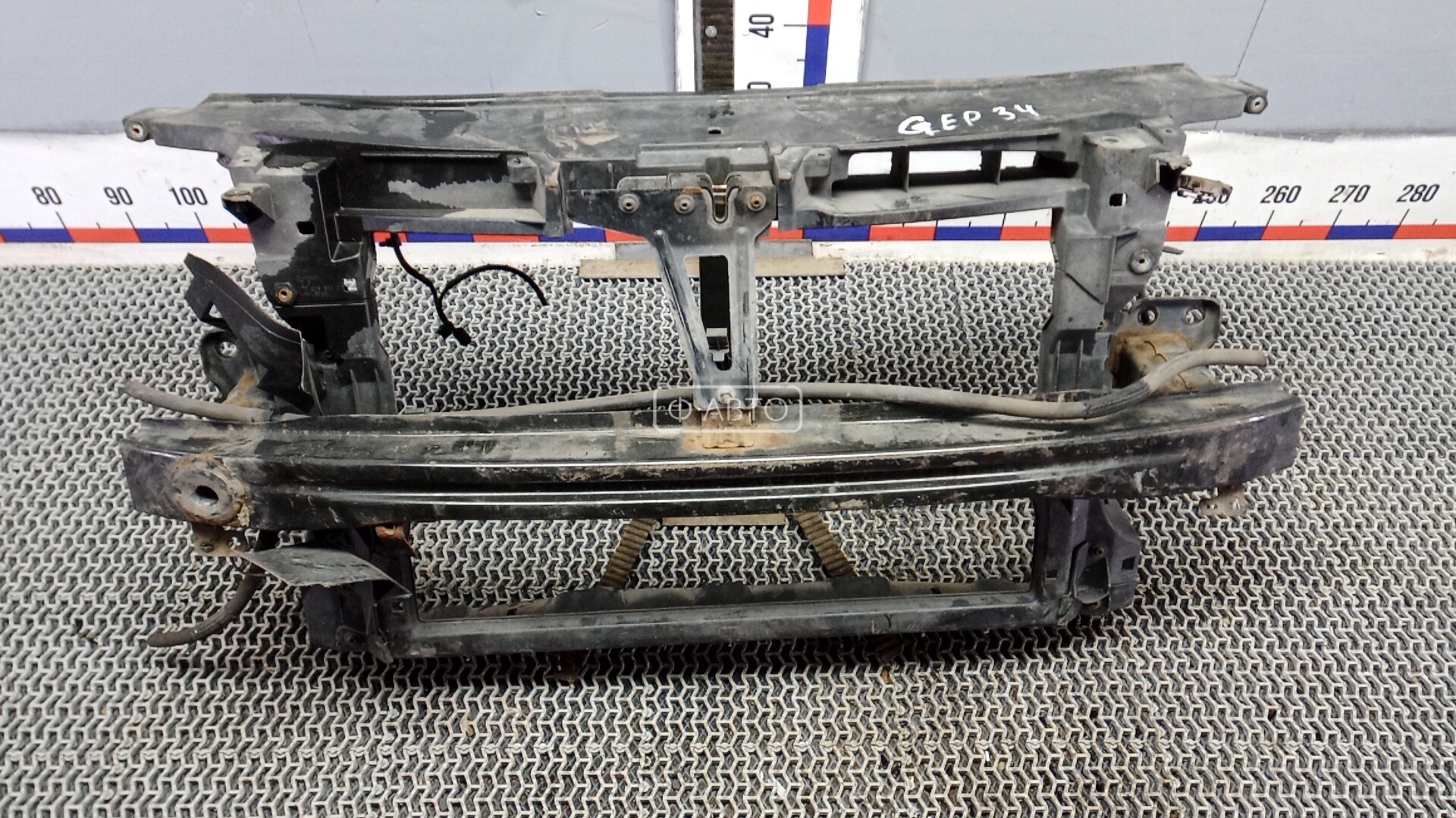 Передняя панель крепления облицовки (телевизор)