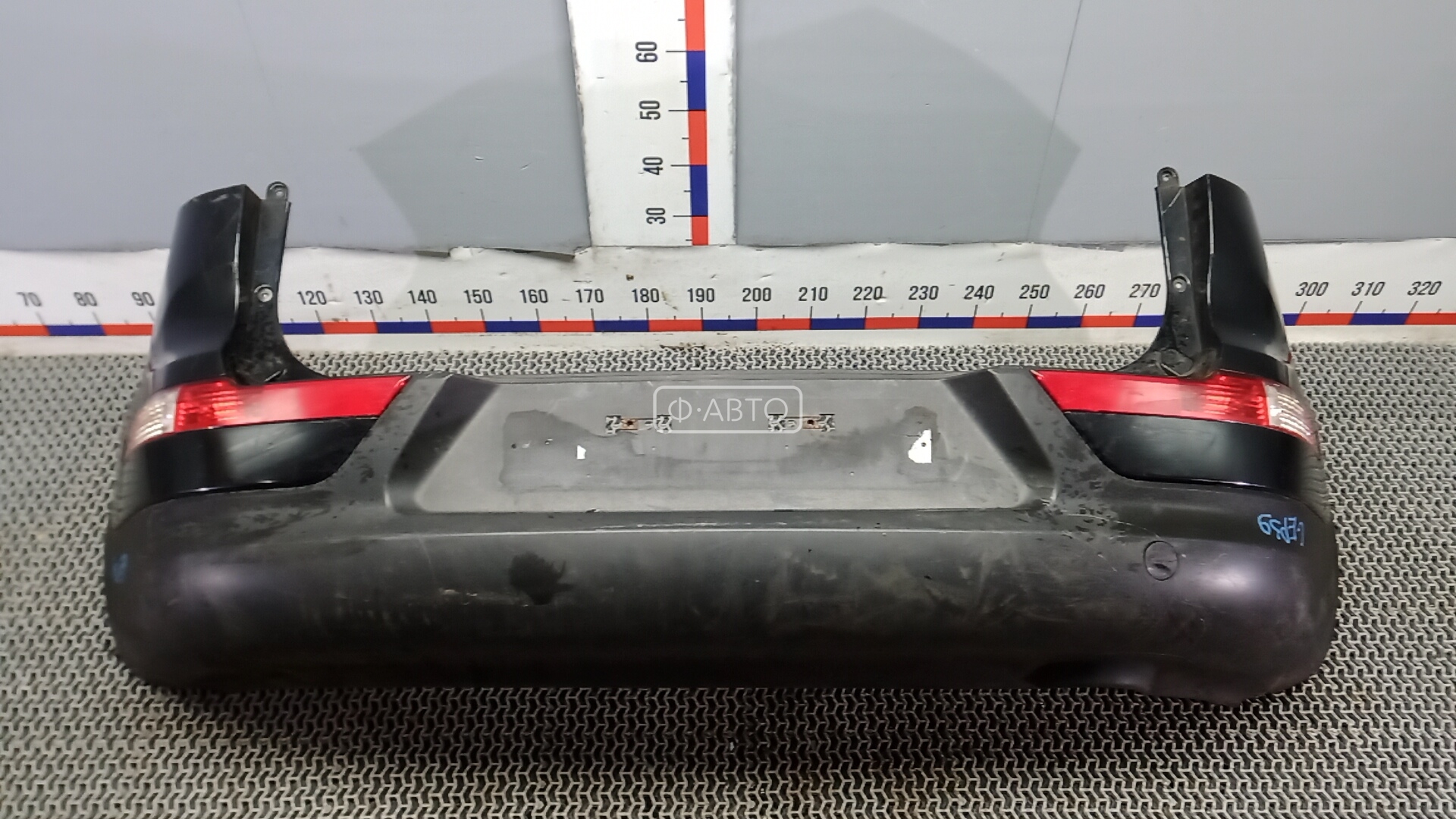 Бампер задний