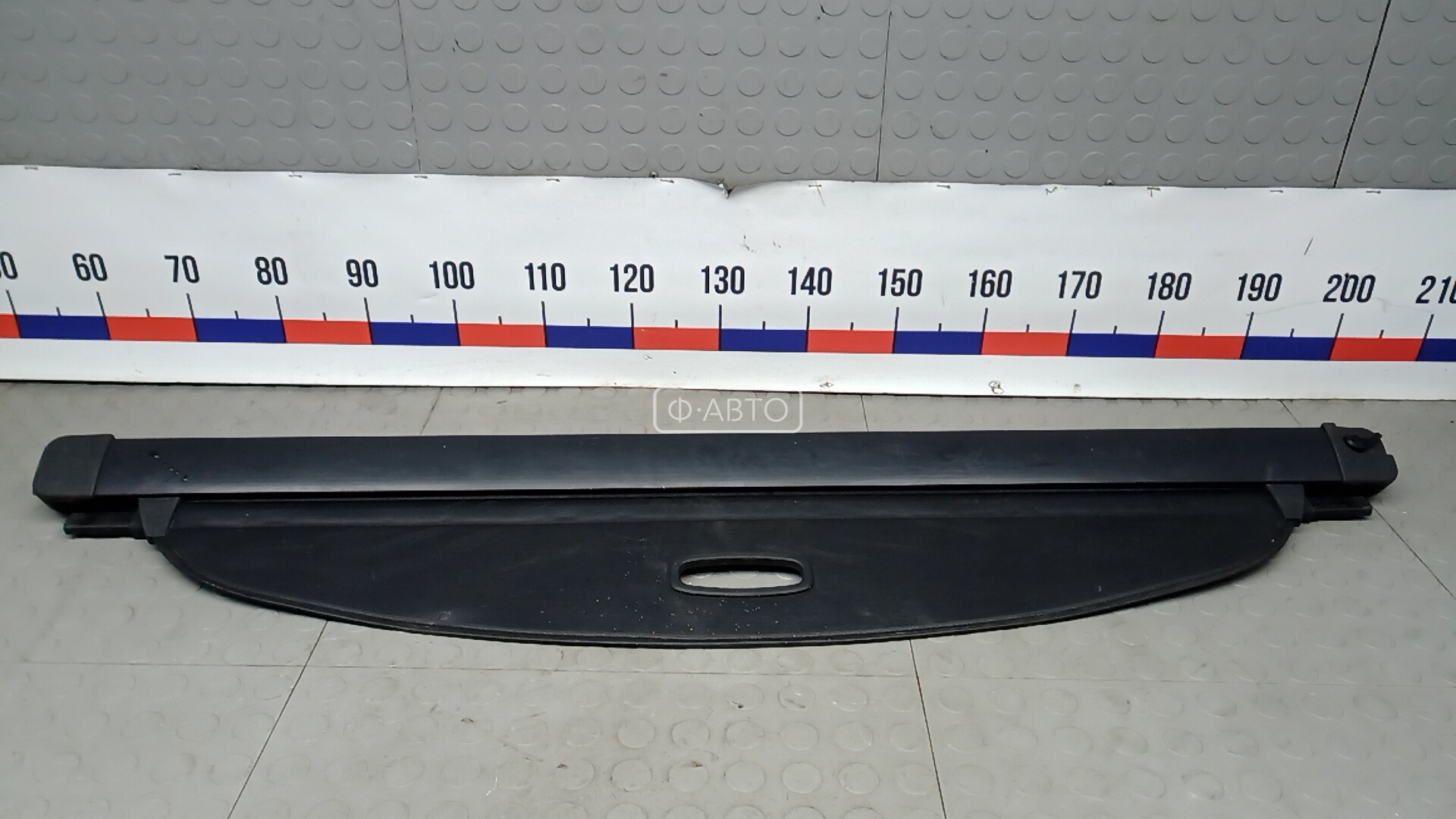 Шторка багажника