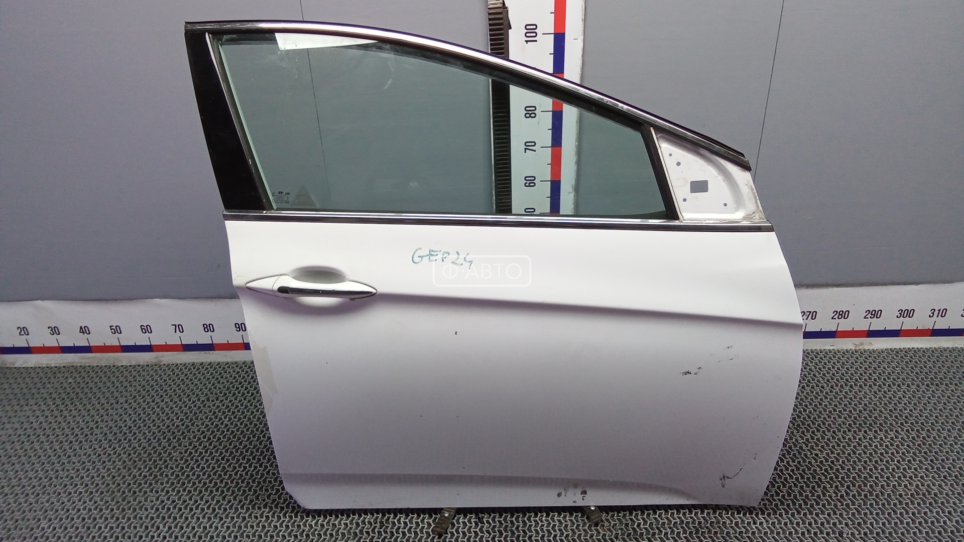 Дверь передняя правая