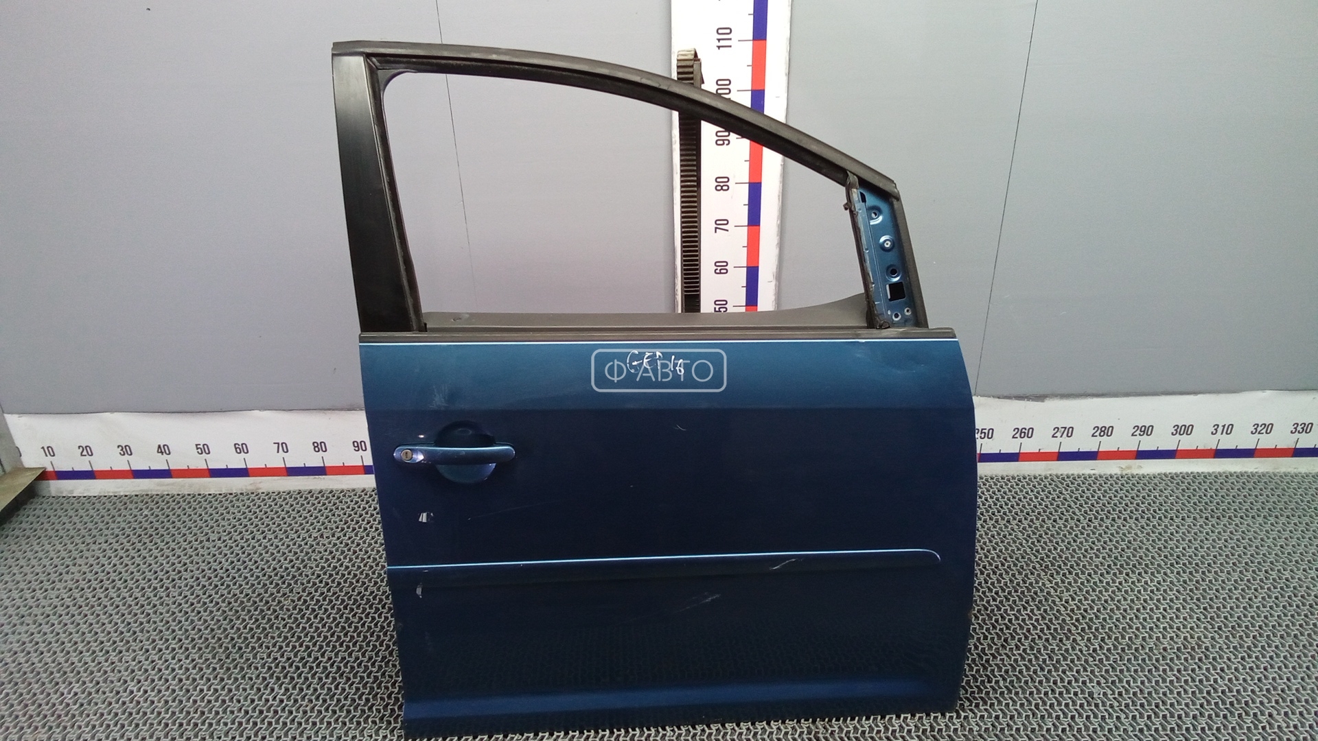 Дверь передняя правая