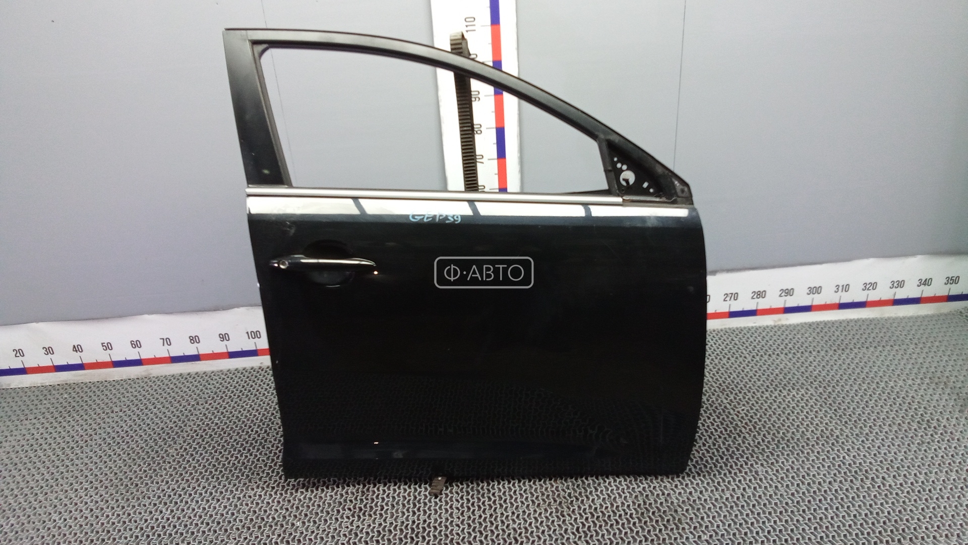 Дверь передняя правая