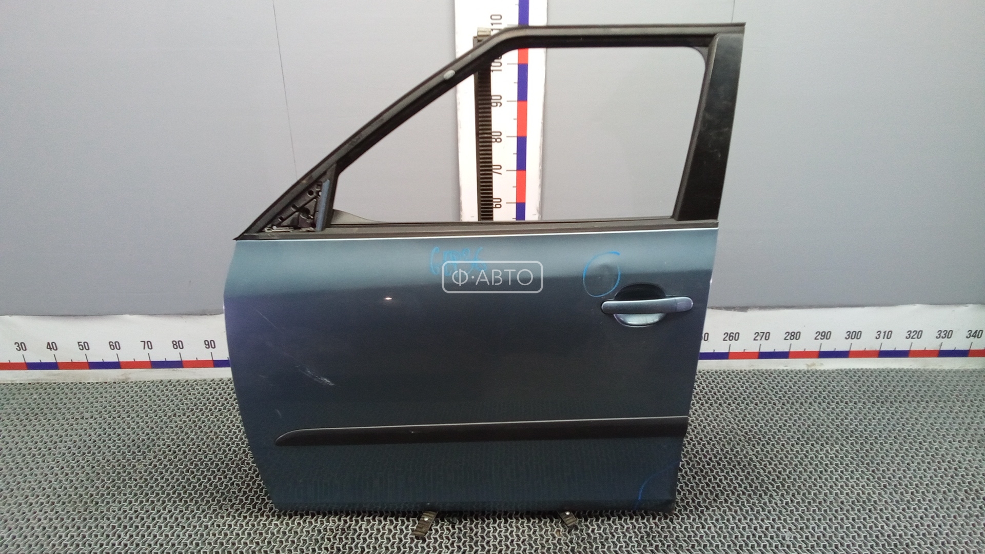 Дверь передняя левая