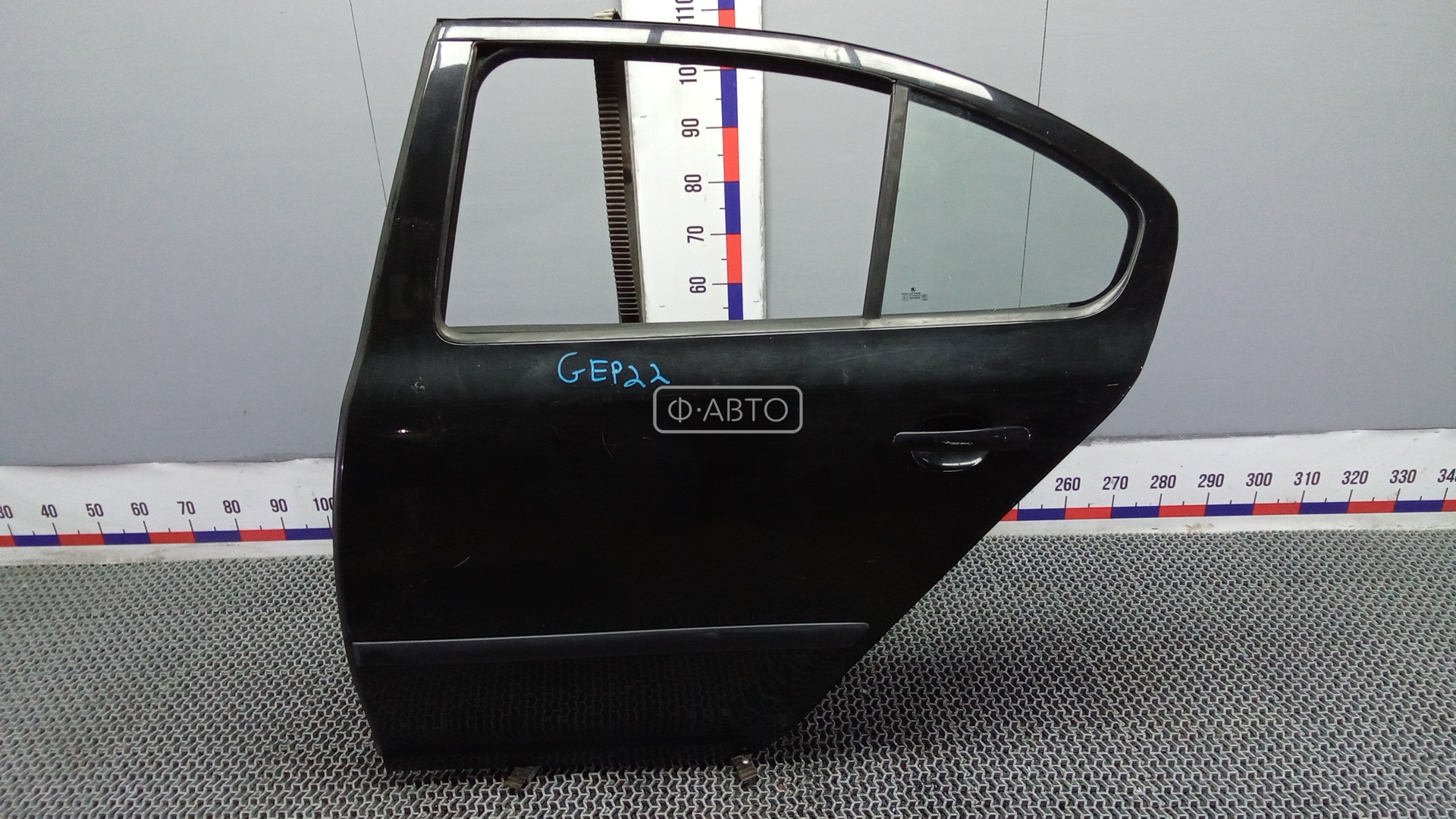 Дверь задняя левая