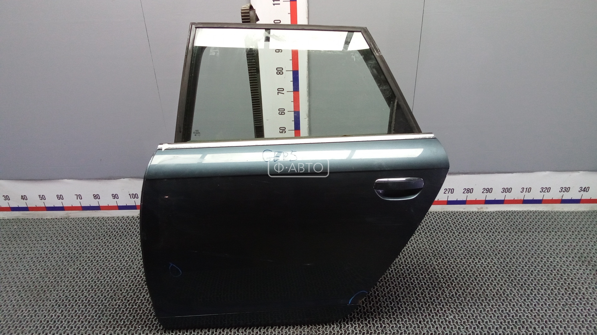 Дверь задняя левая