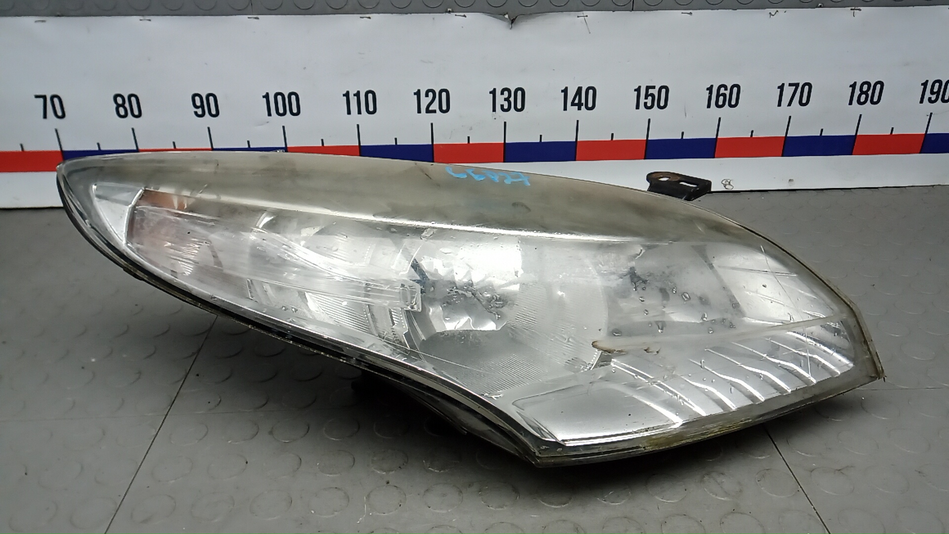 Фара правая RENAULT MEGANE 3