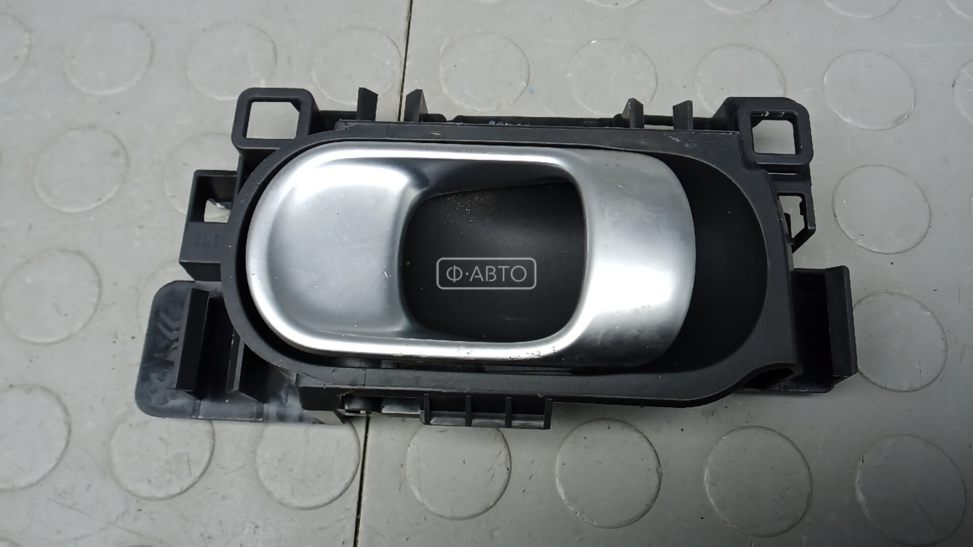 Ручка внутренняя задняя правая