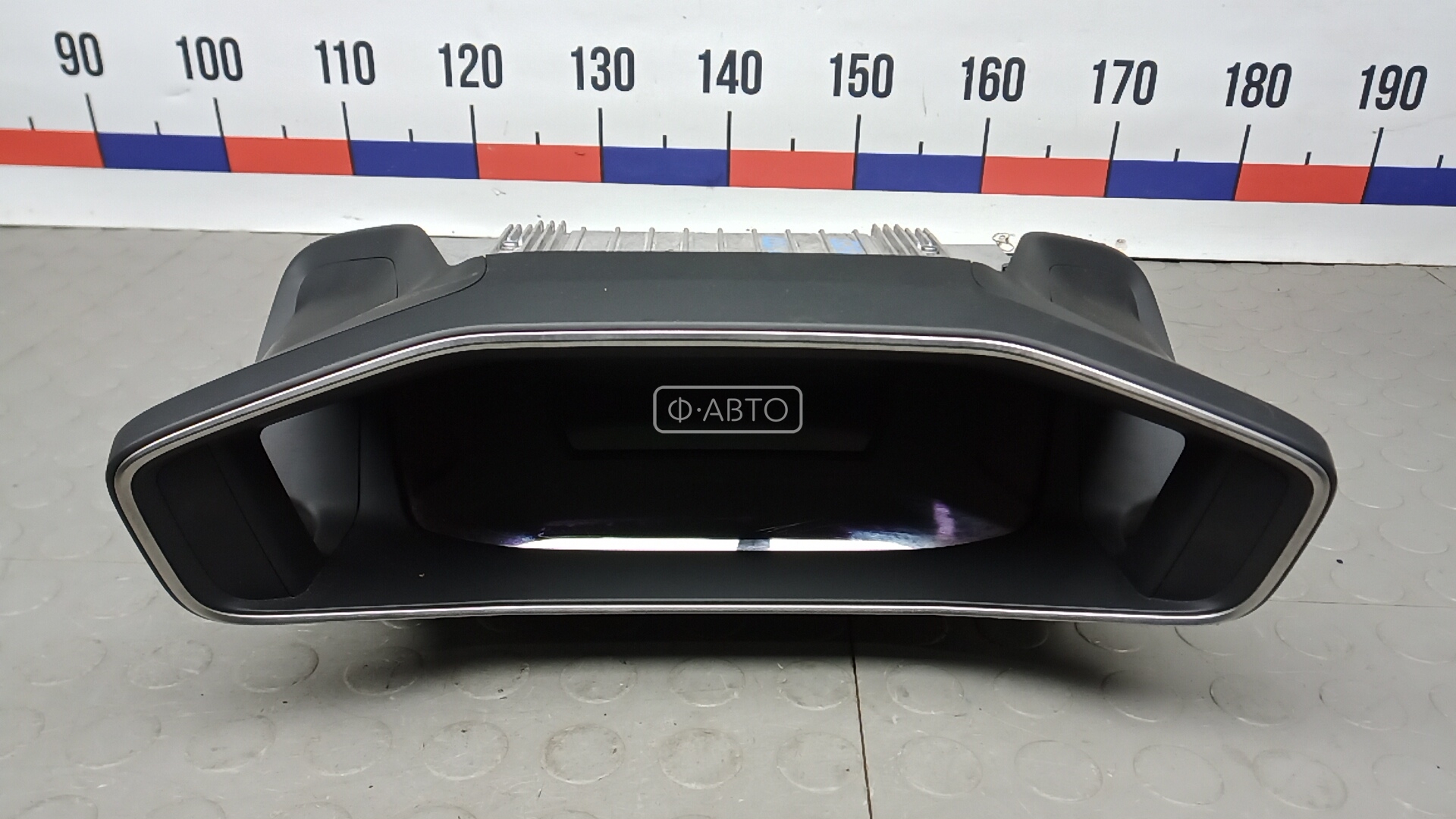 Щиток приборов