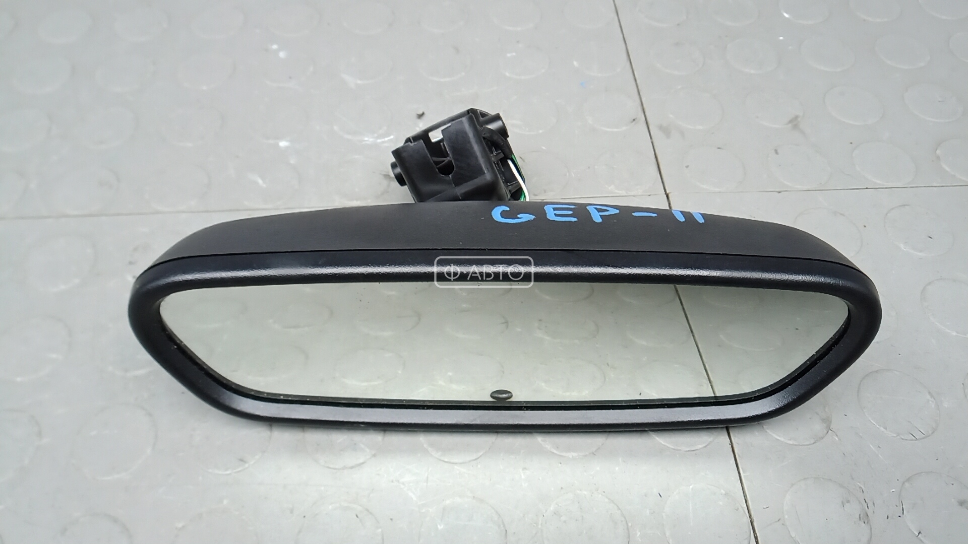 Зеркало салона