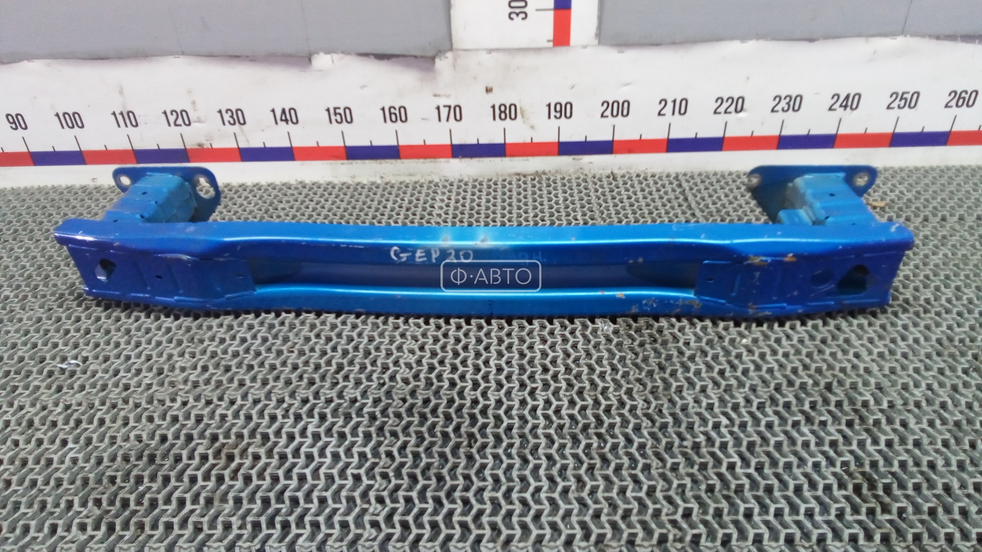 Усилитель бампера задний