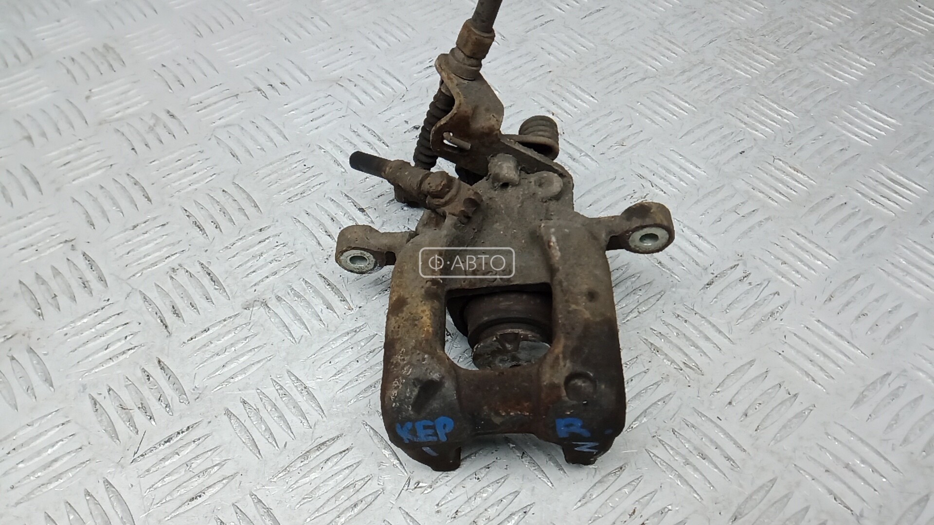 Суппорт тормозной задний правый