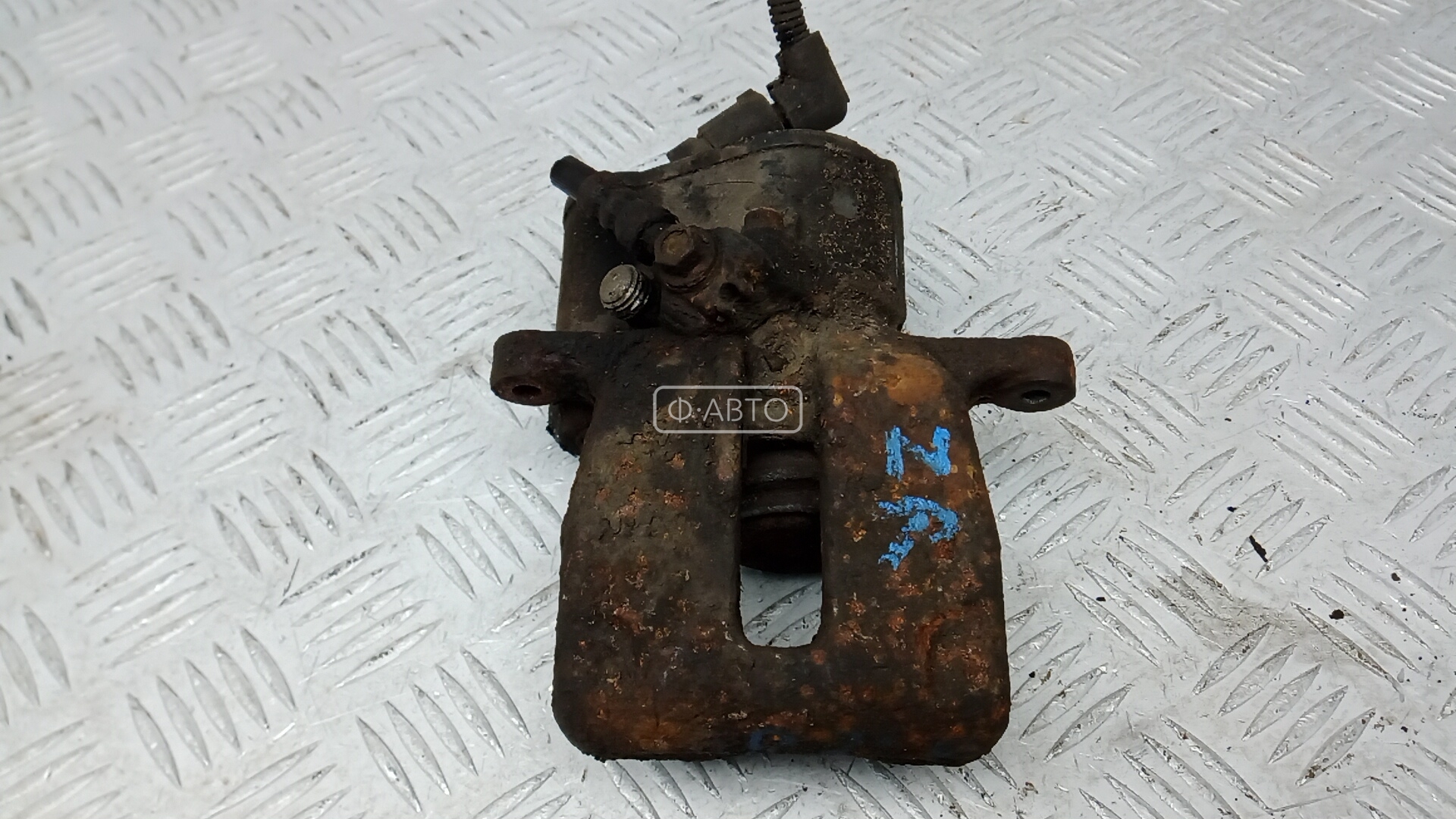 Суппорт тормозной задний правый
