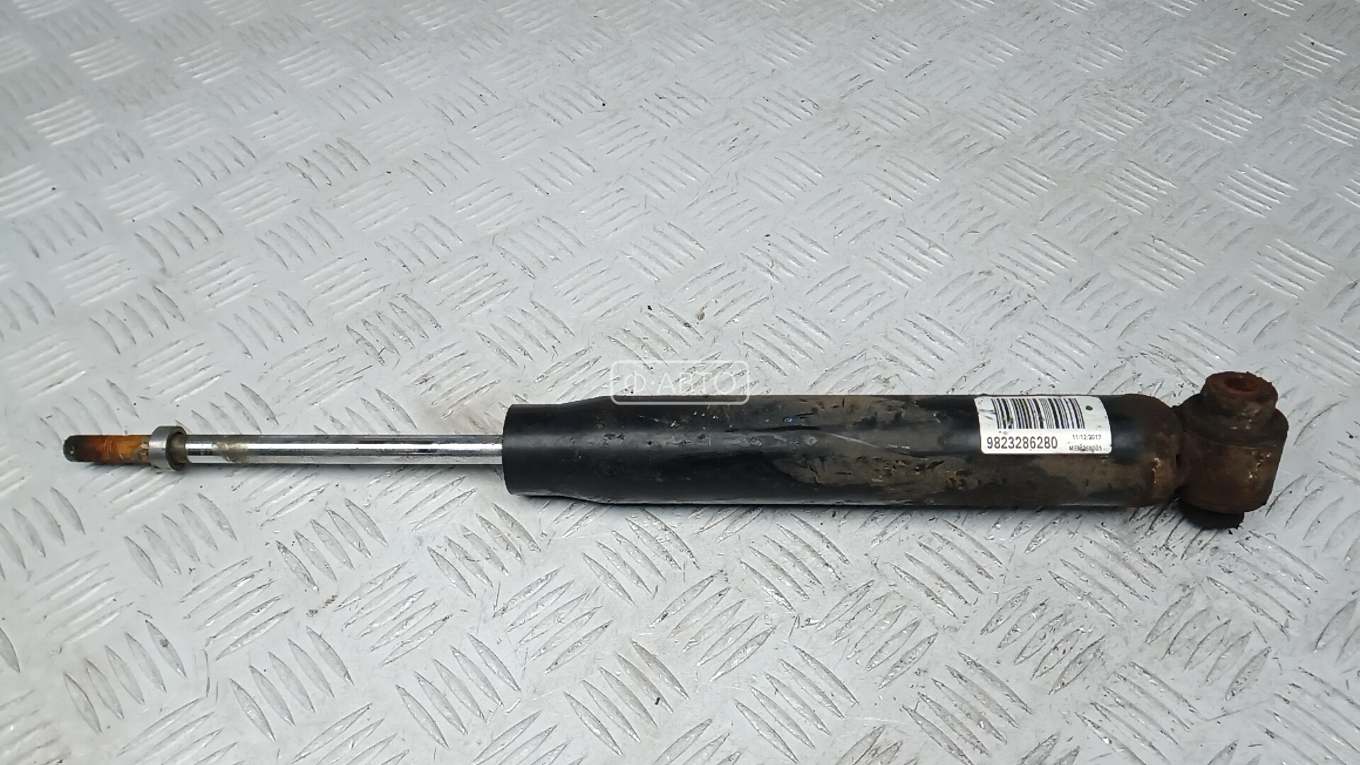 Амортизатор задней балки