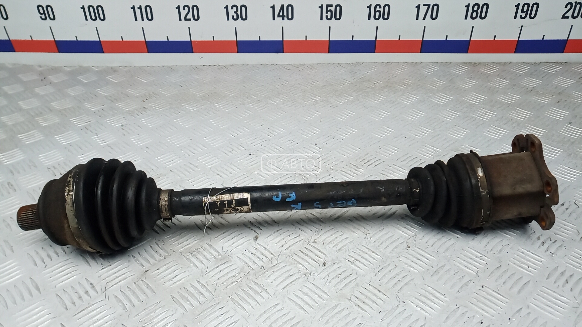 Привод передний правый