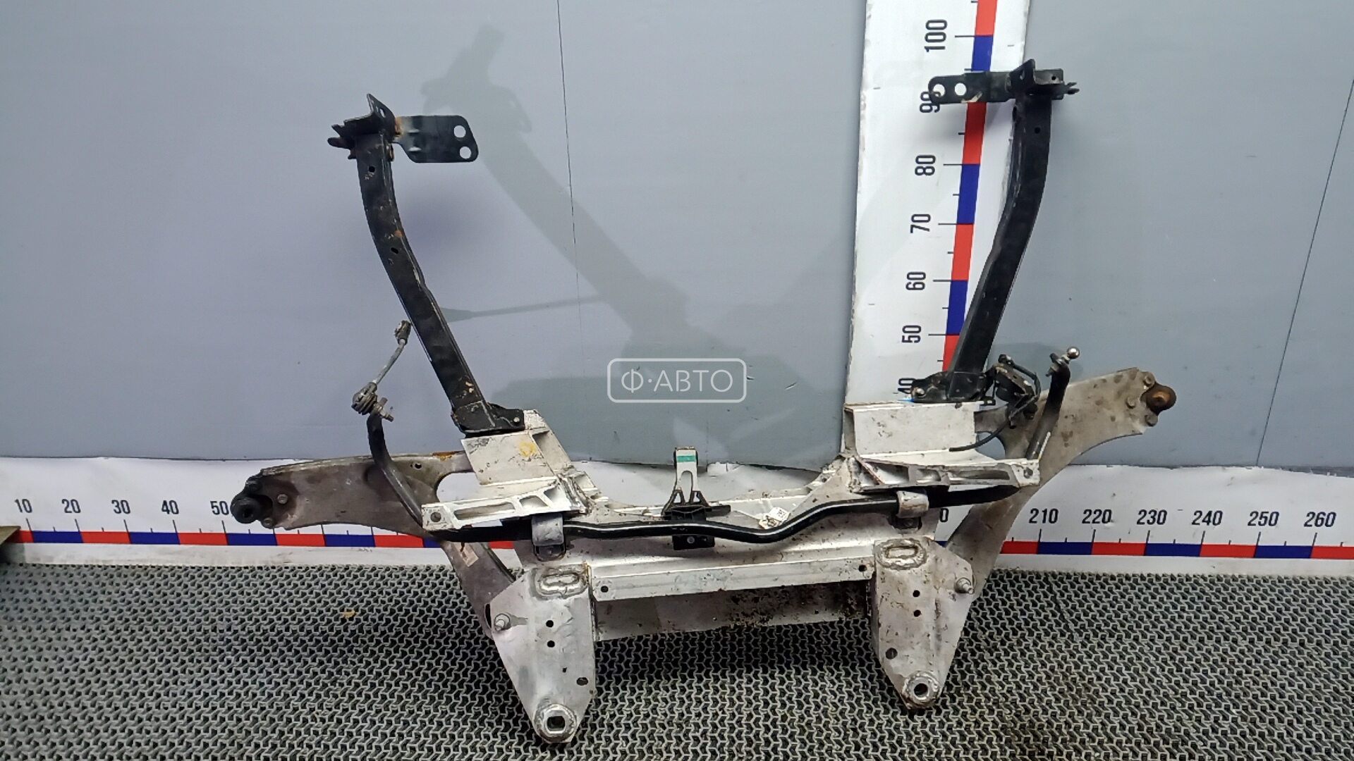 Балка подвески передняя