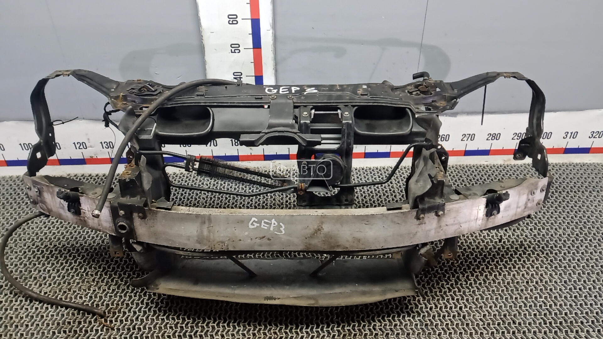 Передняя панель крепления облицовки (телевизор)