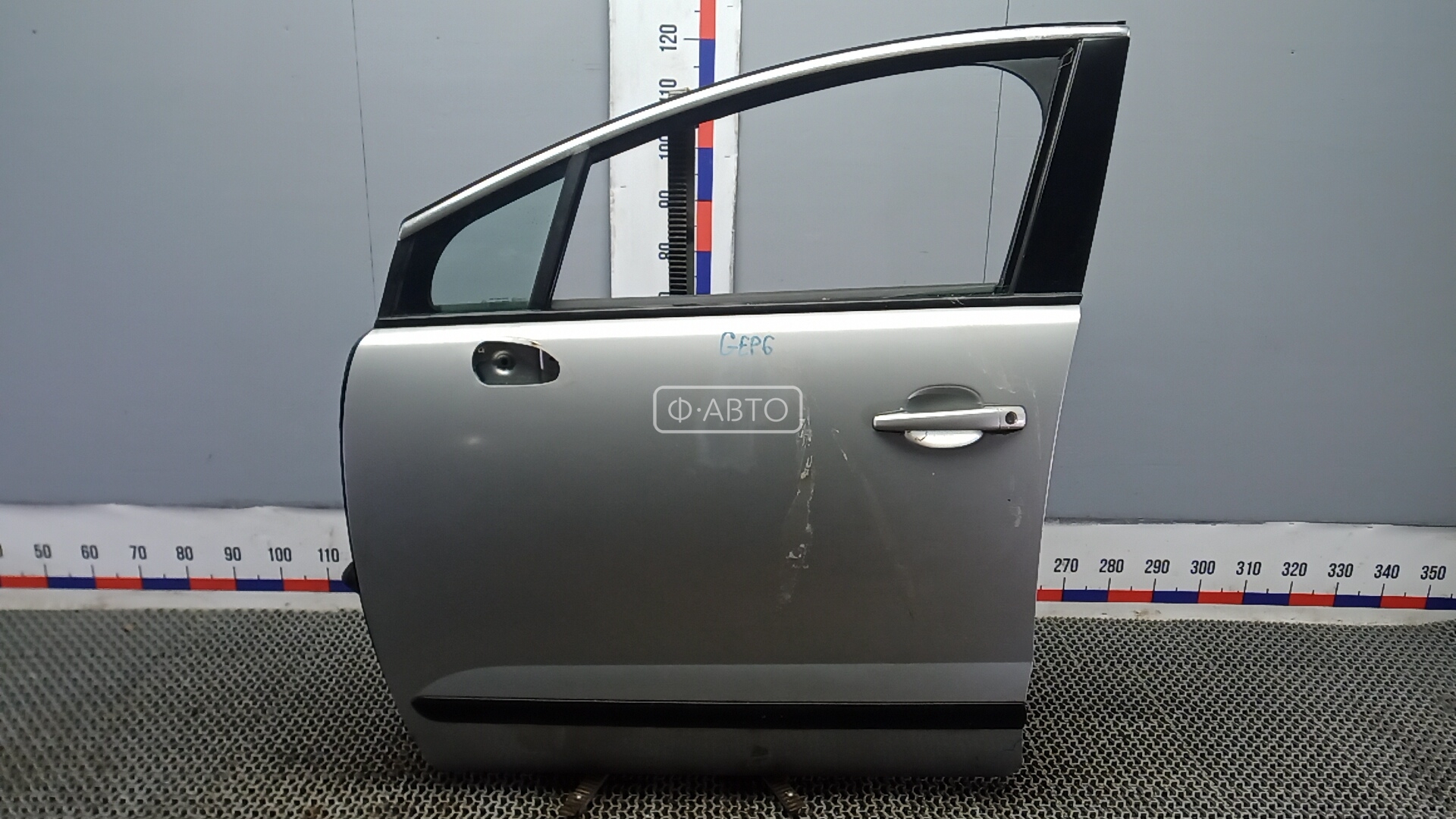 Дверь передняя левая