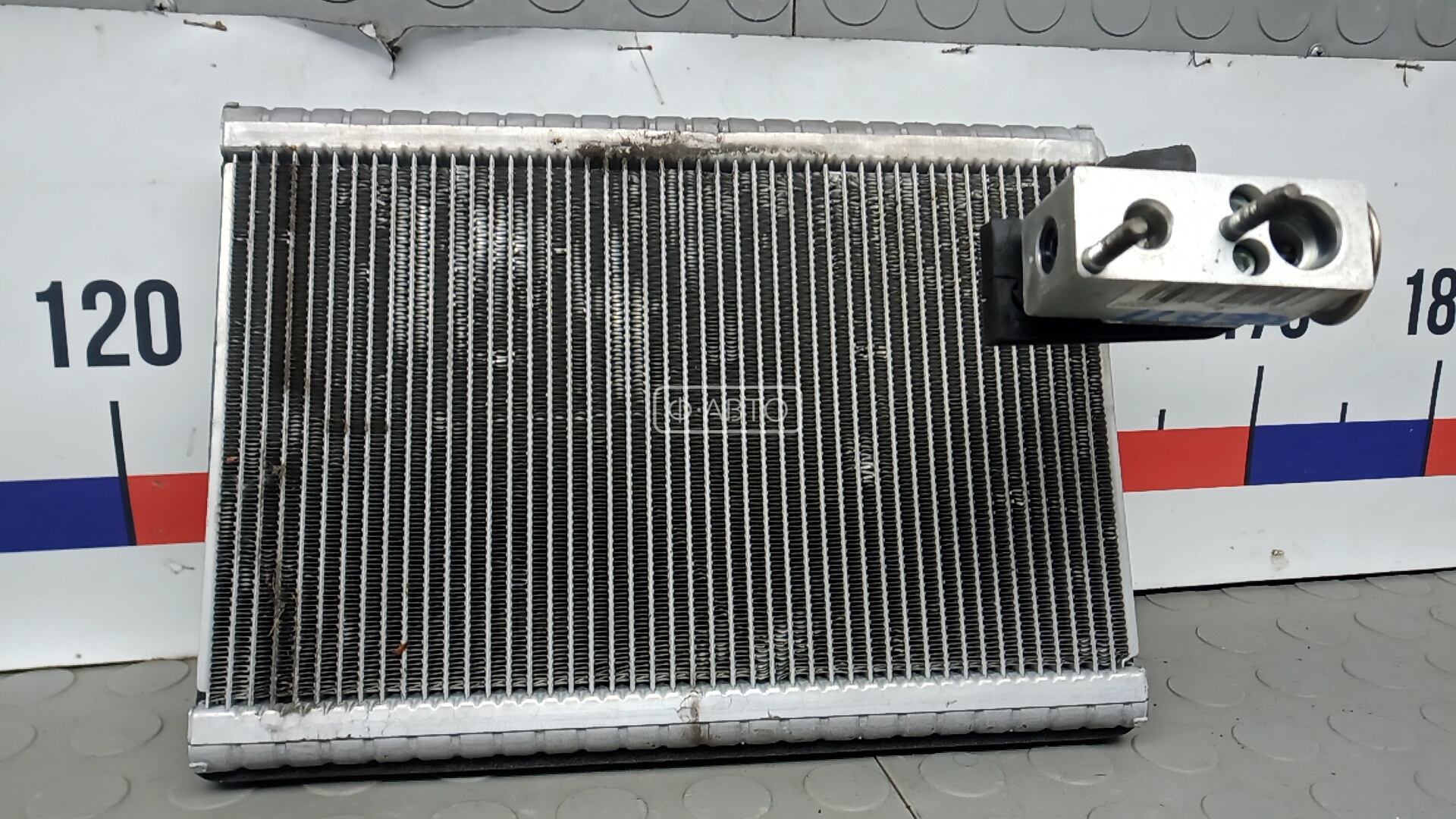 Радиатор отопителя