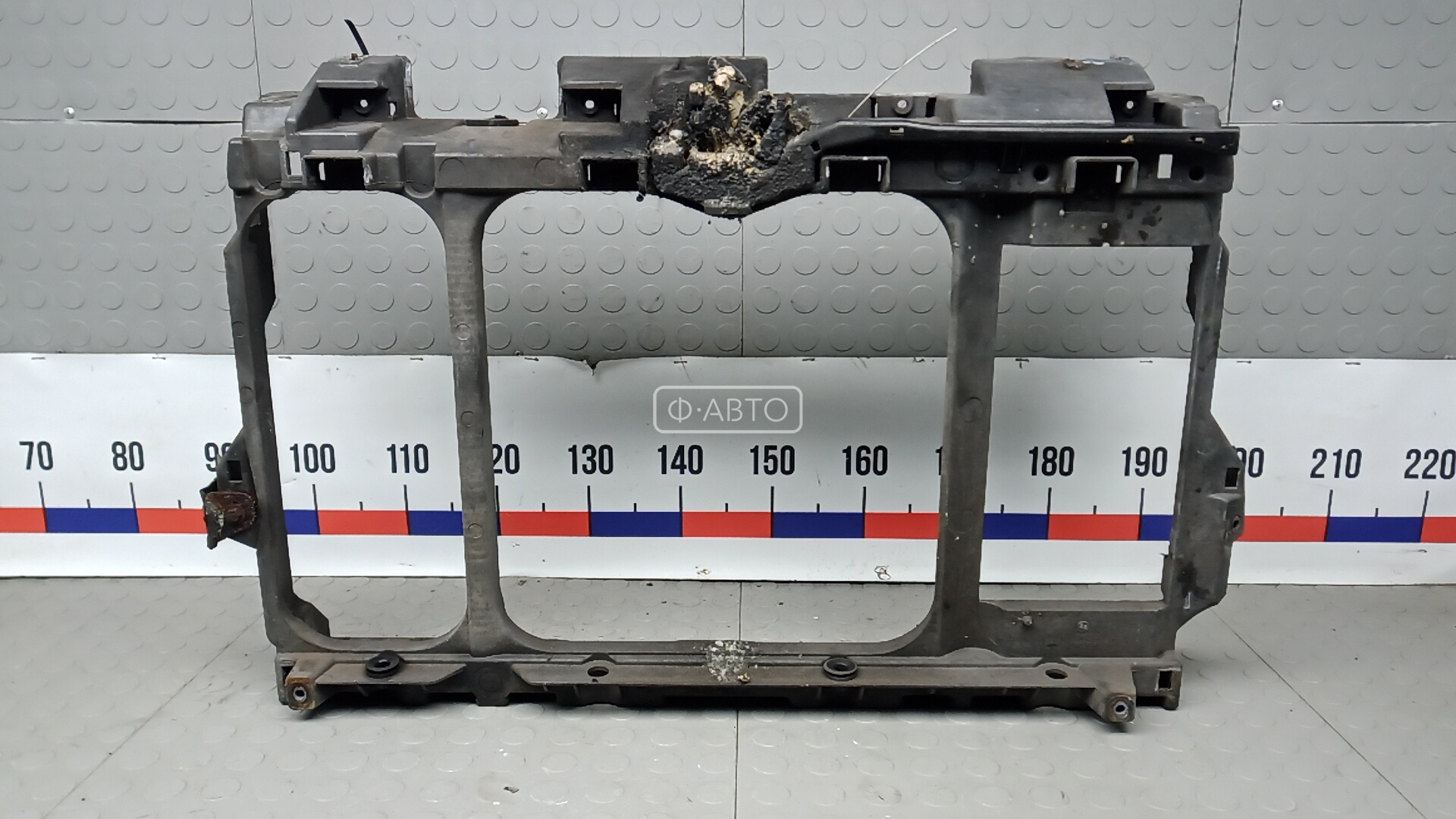 Передняя панель крепления облицовки (телевизор)