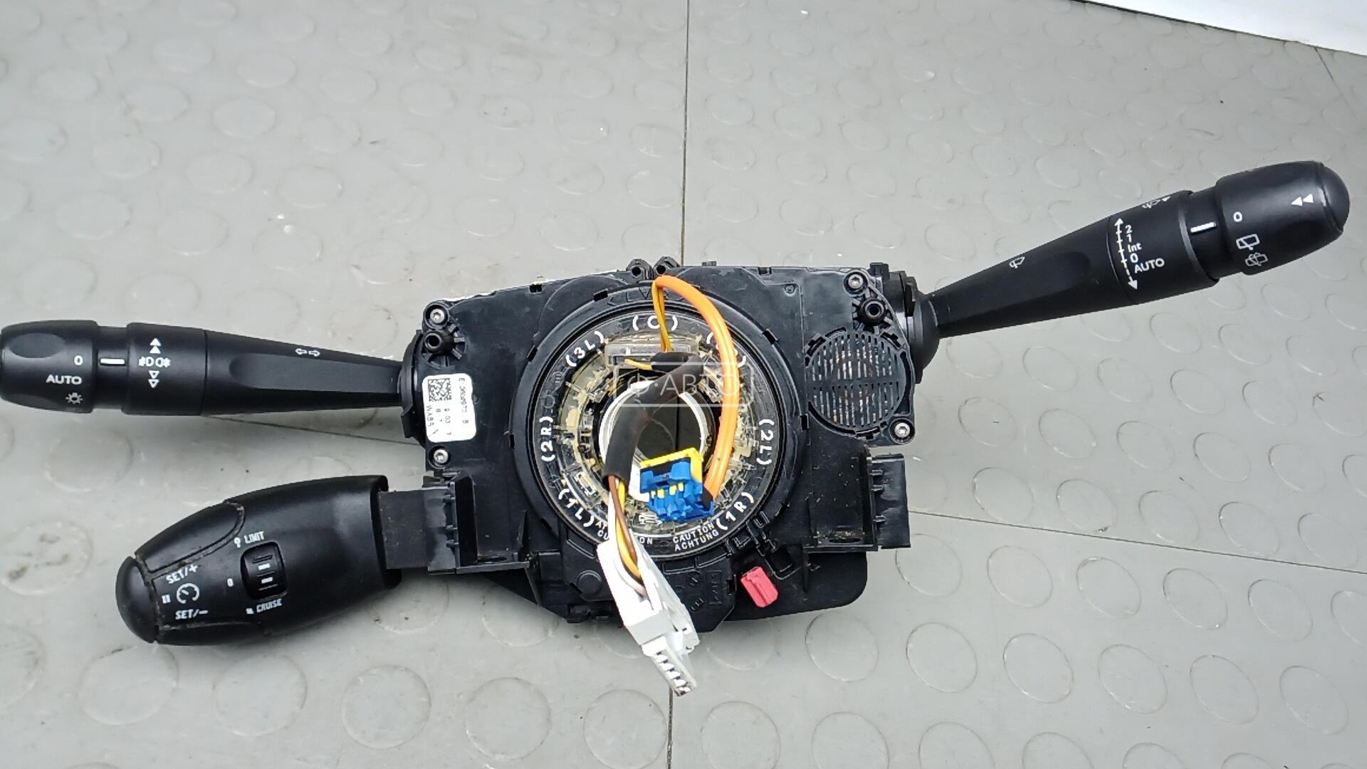 Переключатель поворотов и дворников (стрекоза)