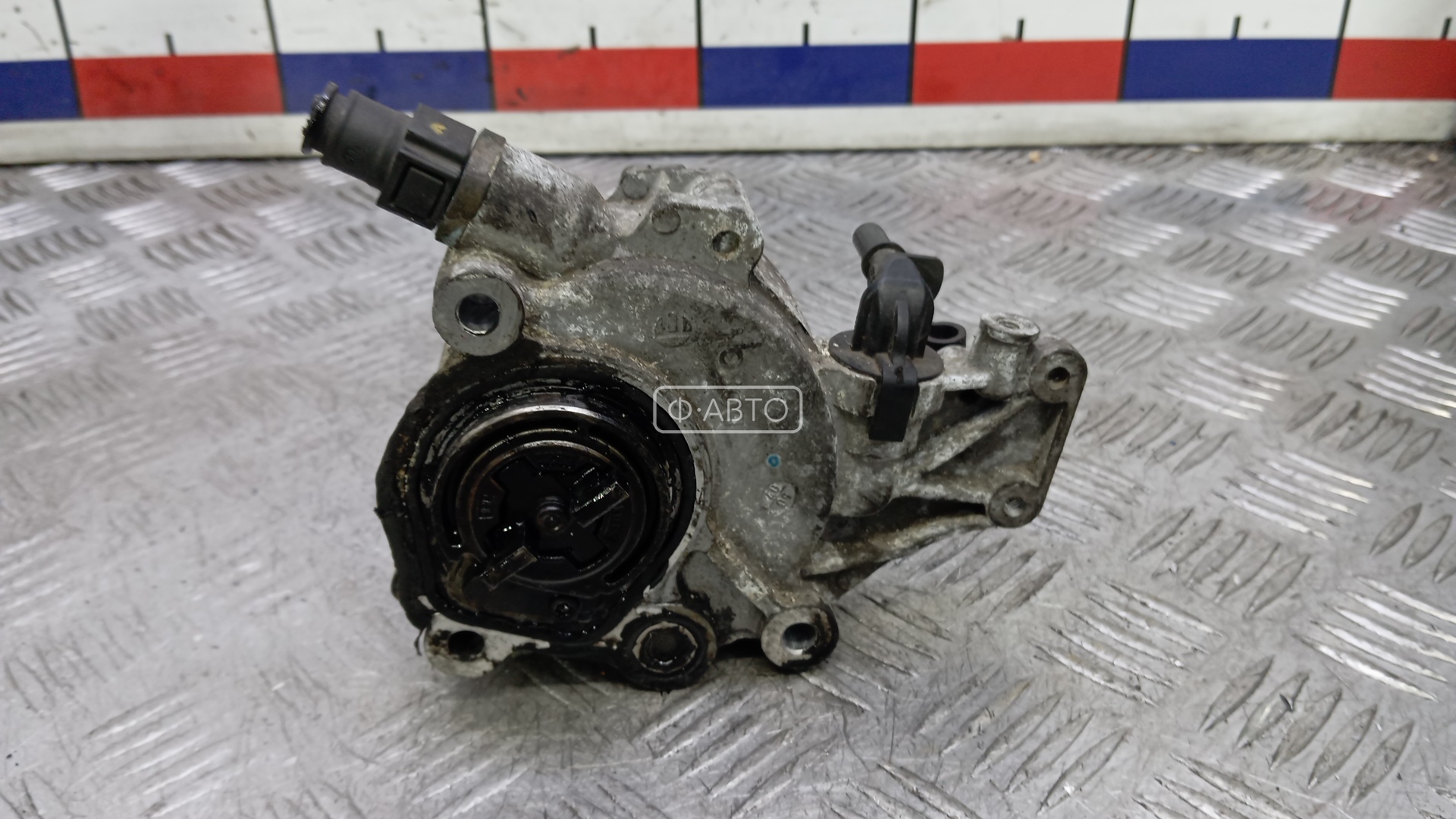 Насос вакуумный