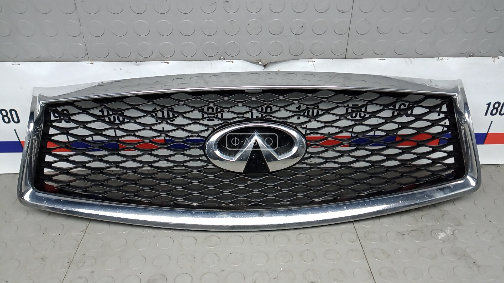 Решетка радиатора