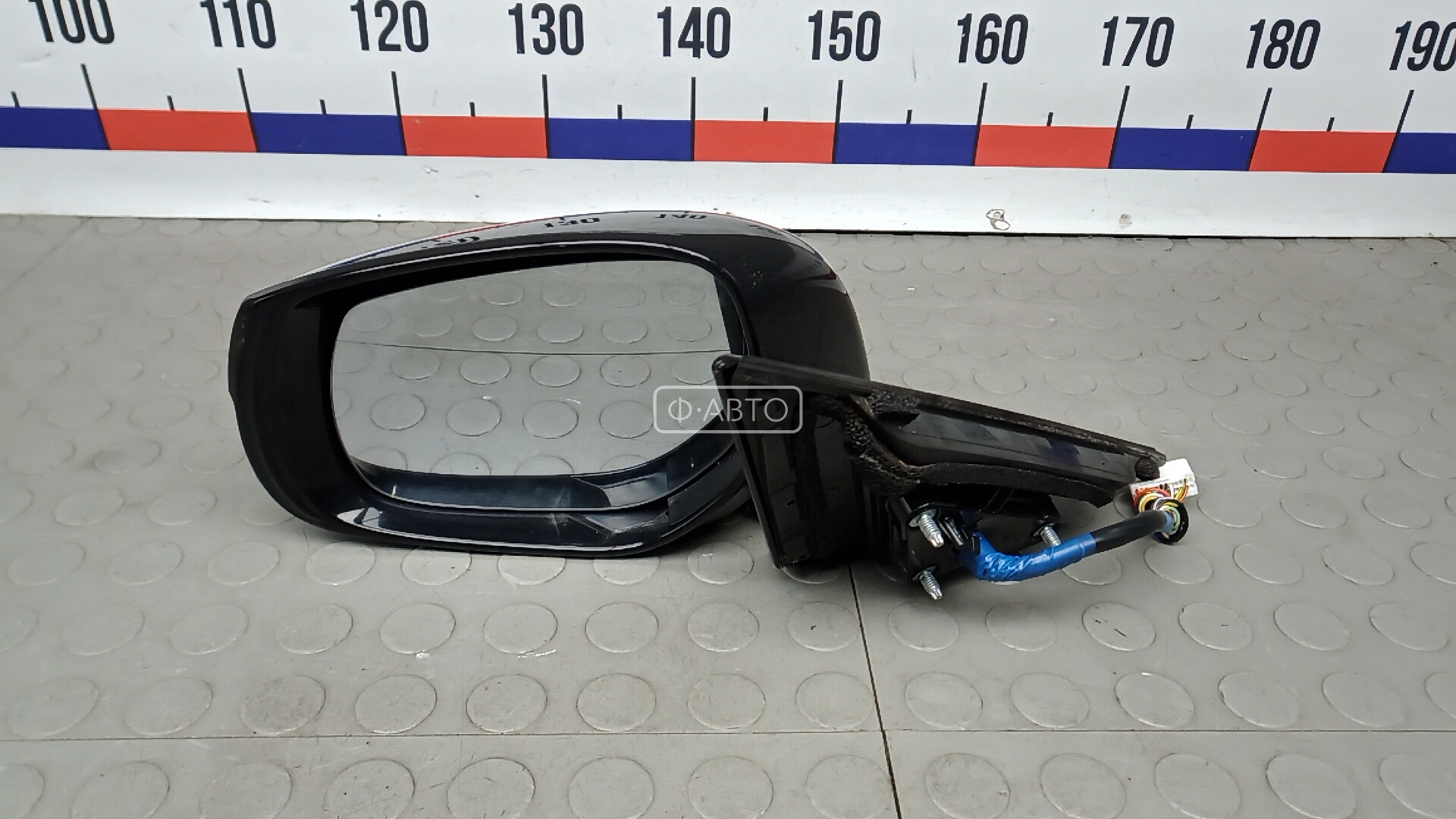 Зеркало наружное левое