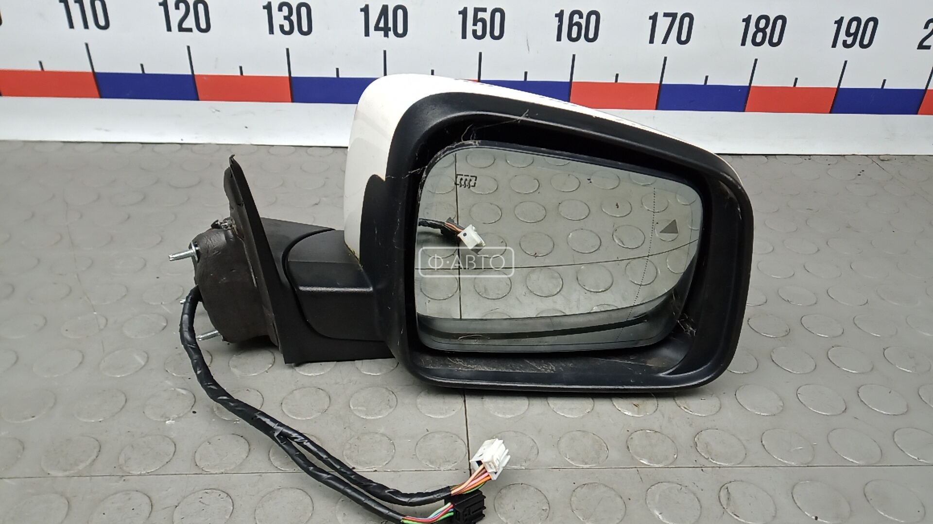 Зеркало наружное правое