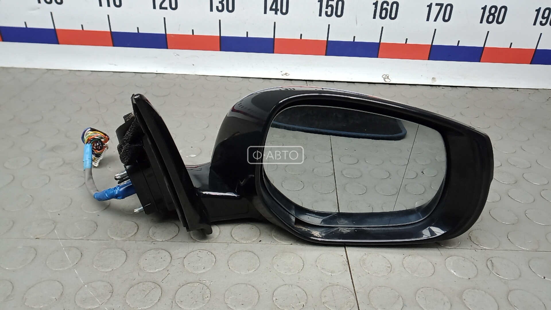 Зеркало наружное правое