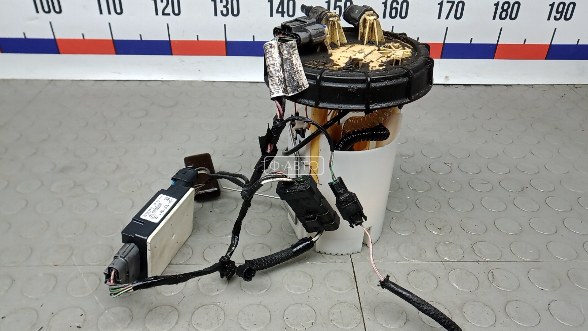 Насос топливный электрический