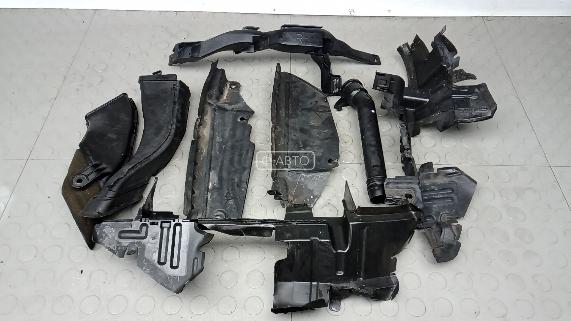 Патрубок воздушного фильтра