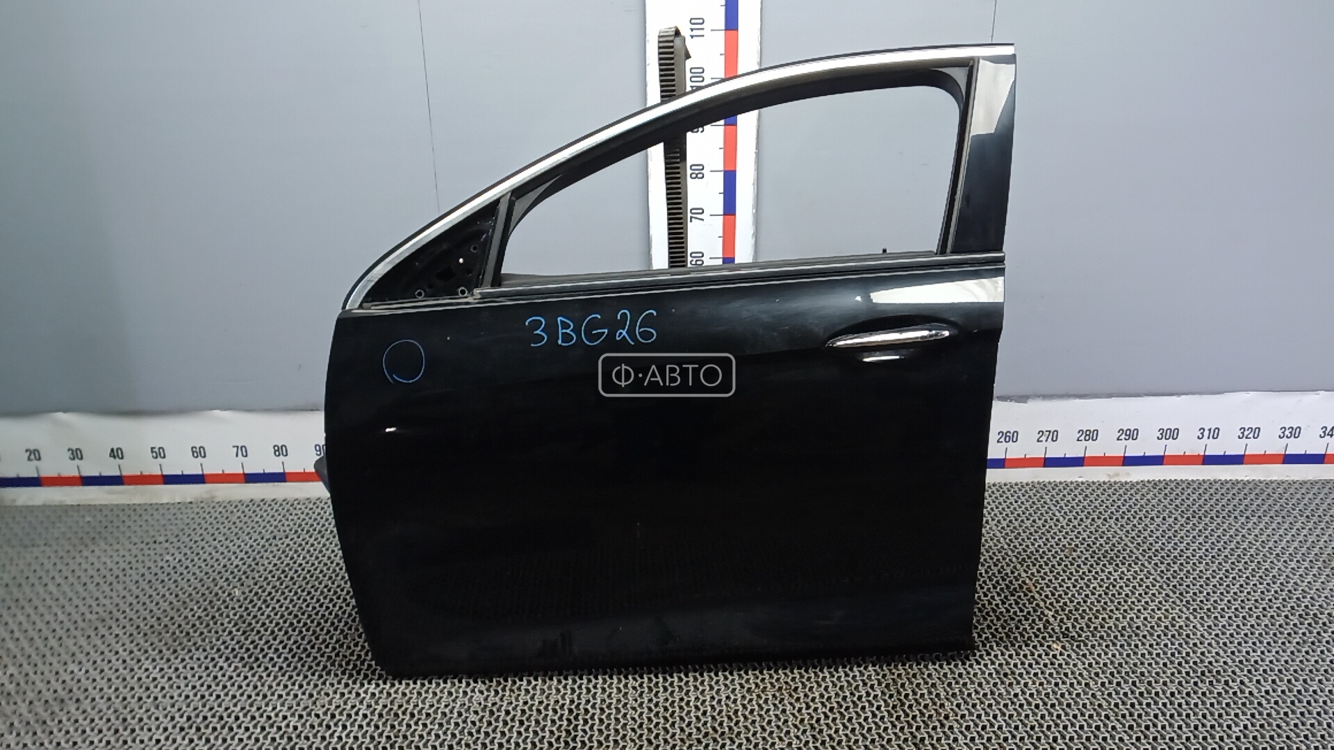 Дверь передняя левая