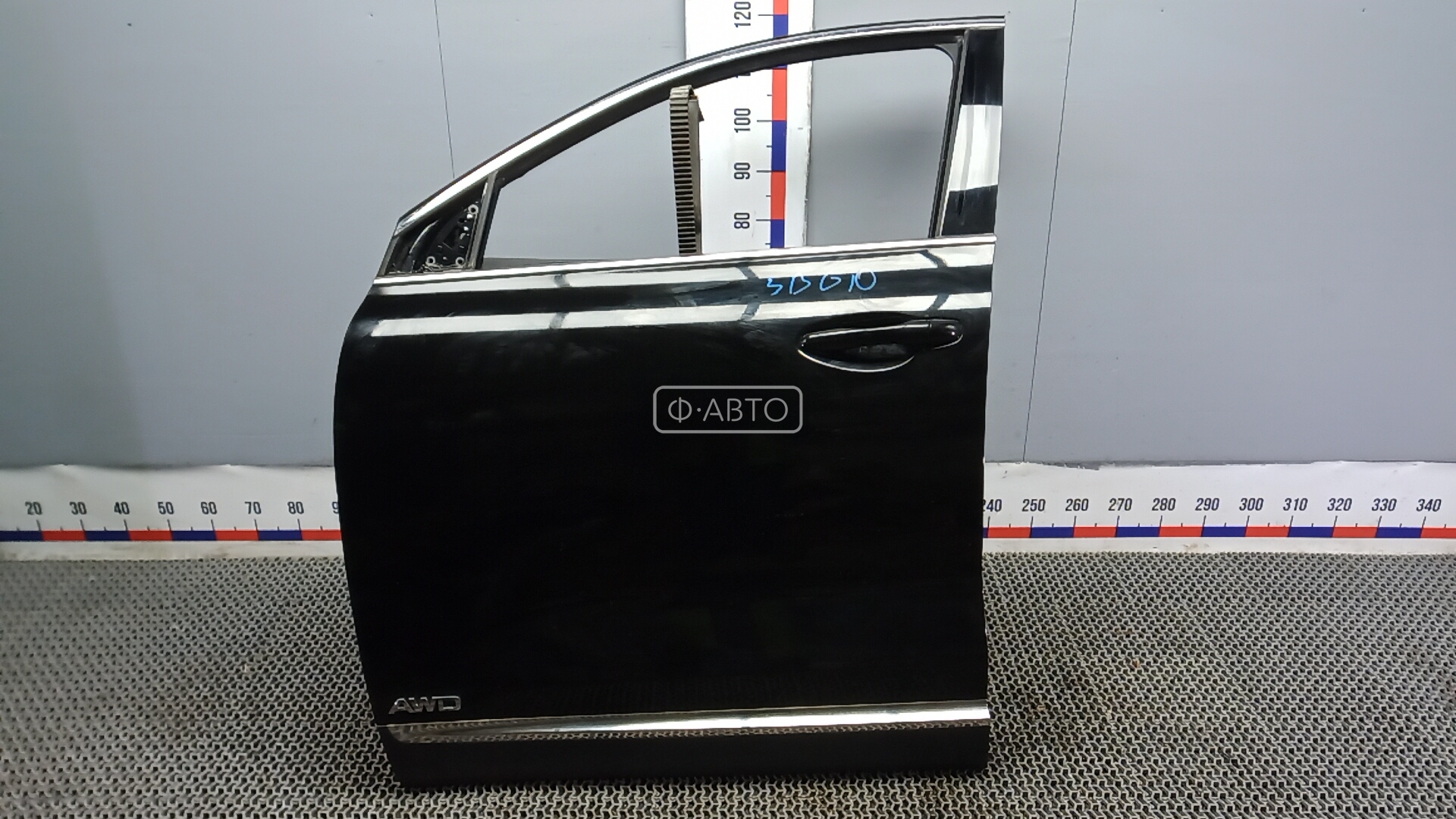 Дверь передняя левая