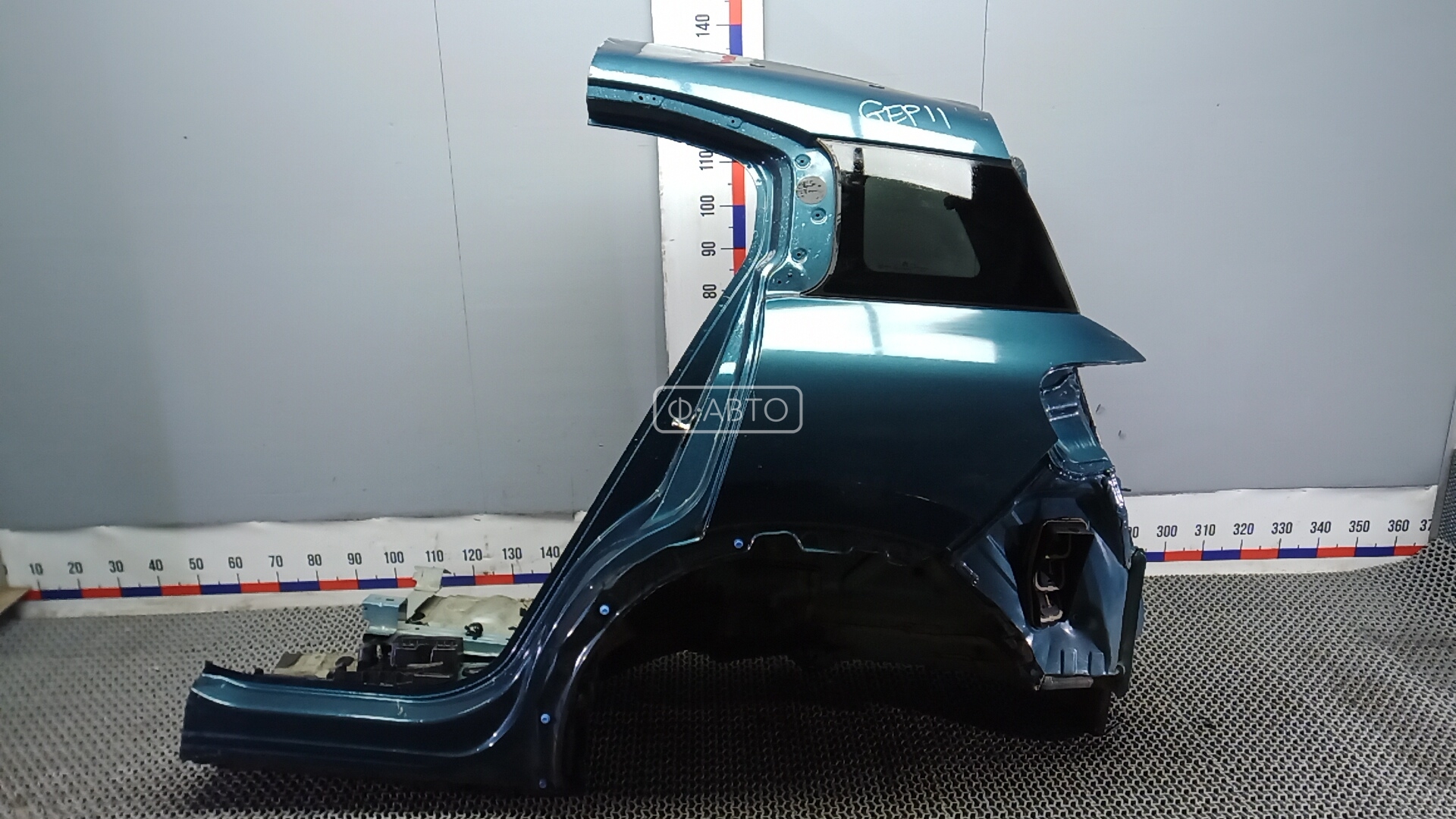 Крыло заднее левое