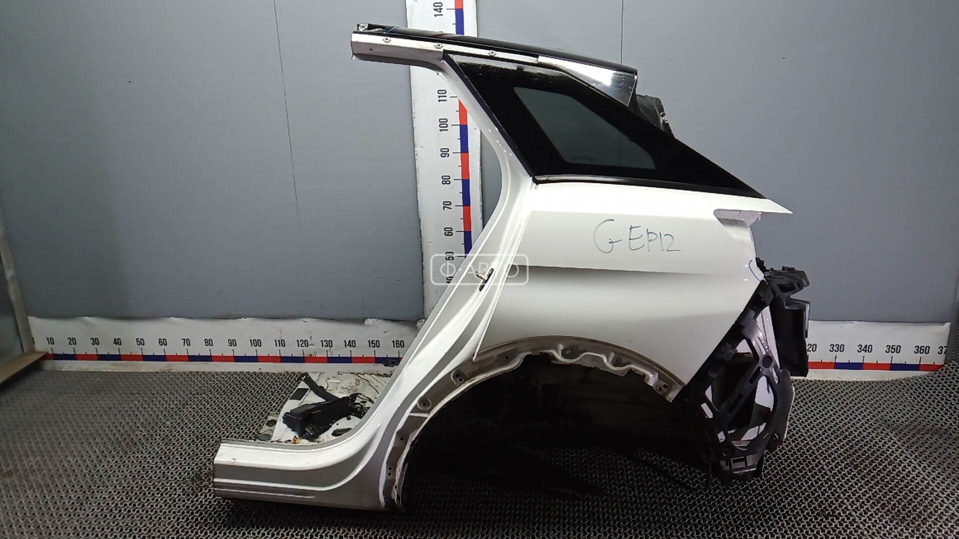 Крыло заднее левое