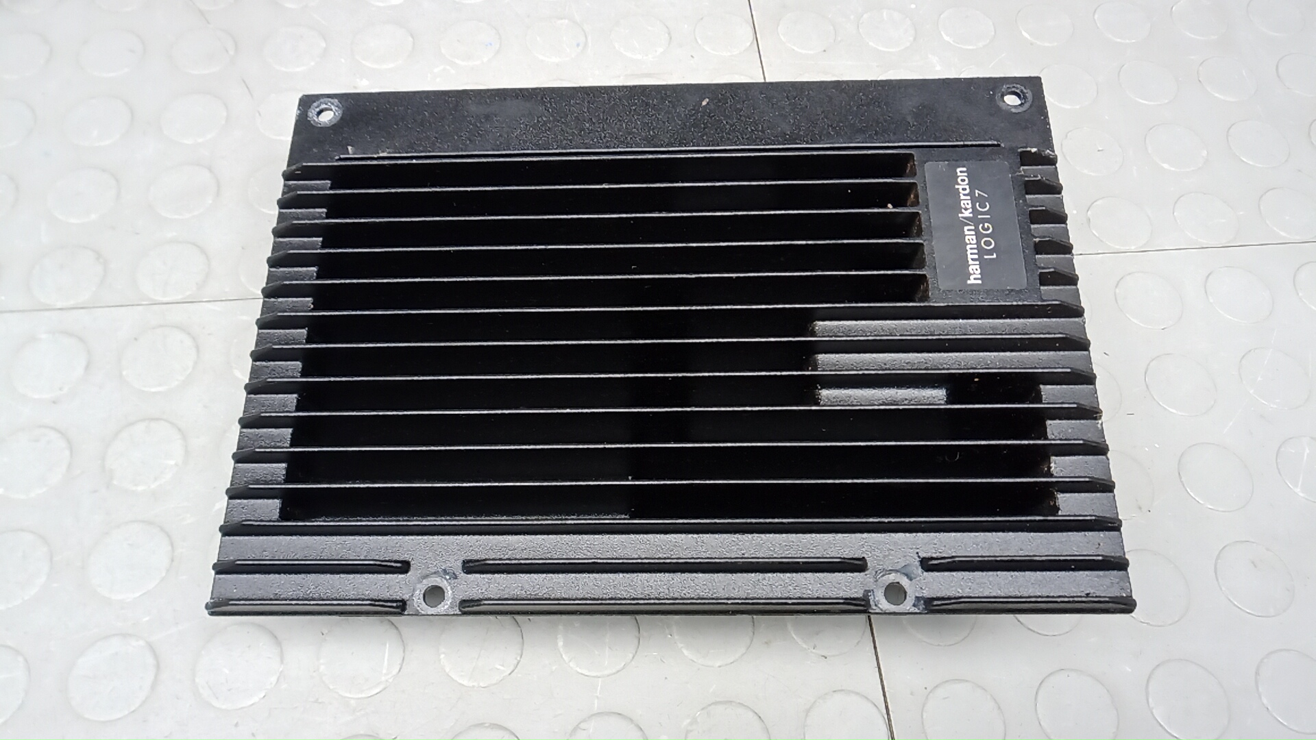 Усилитель музыки LAND ROVER RANGE ROVER 3