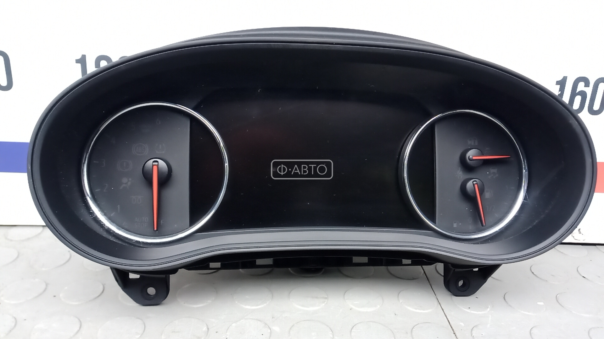 Щиток приборов