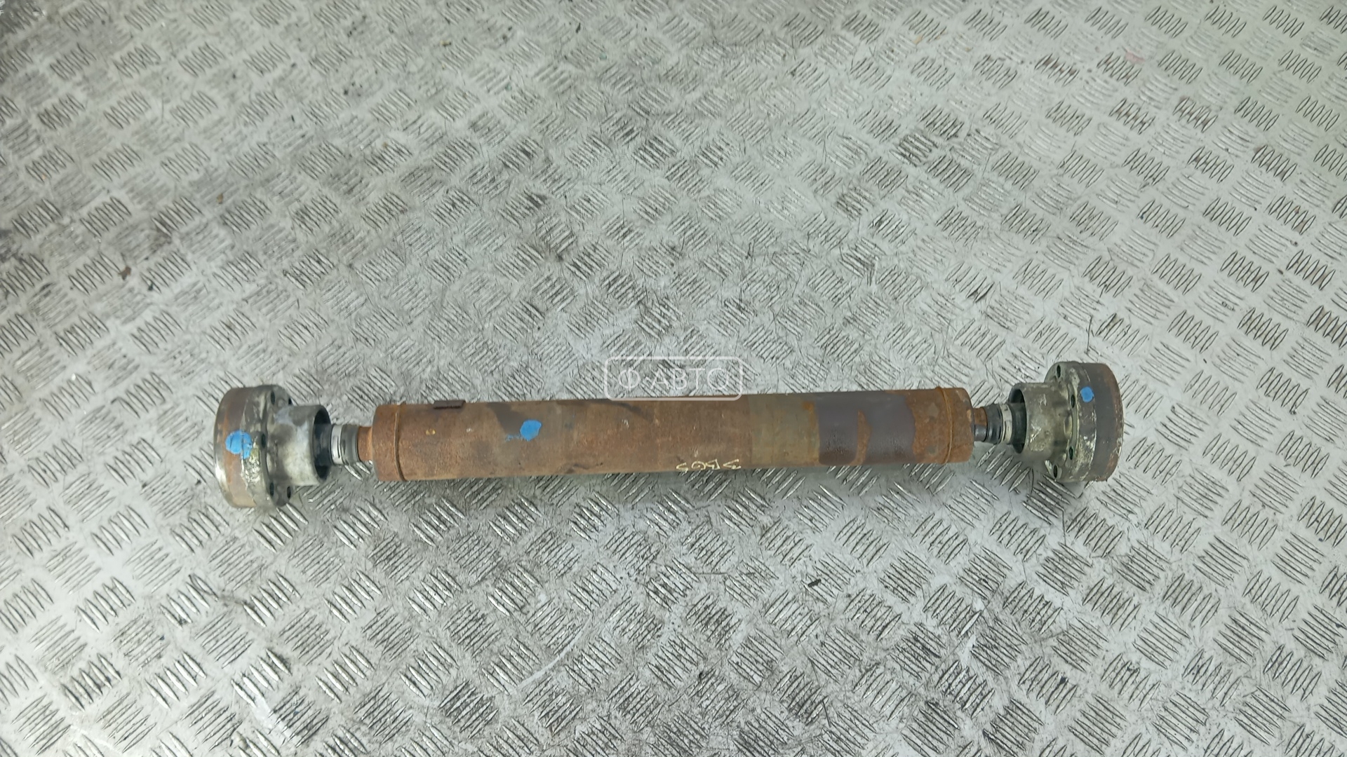 карданный вал