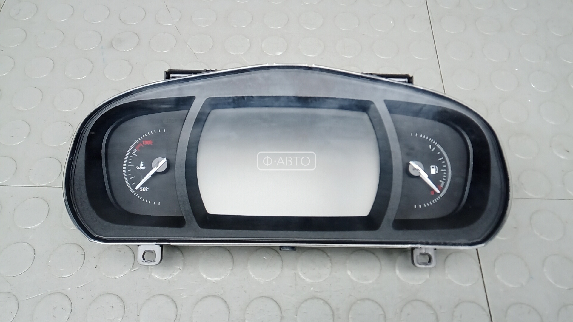 Щиток приборов