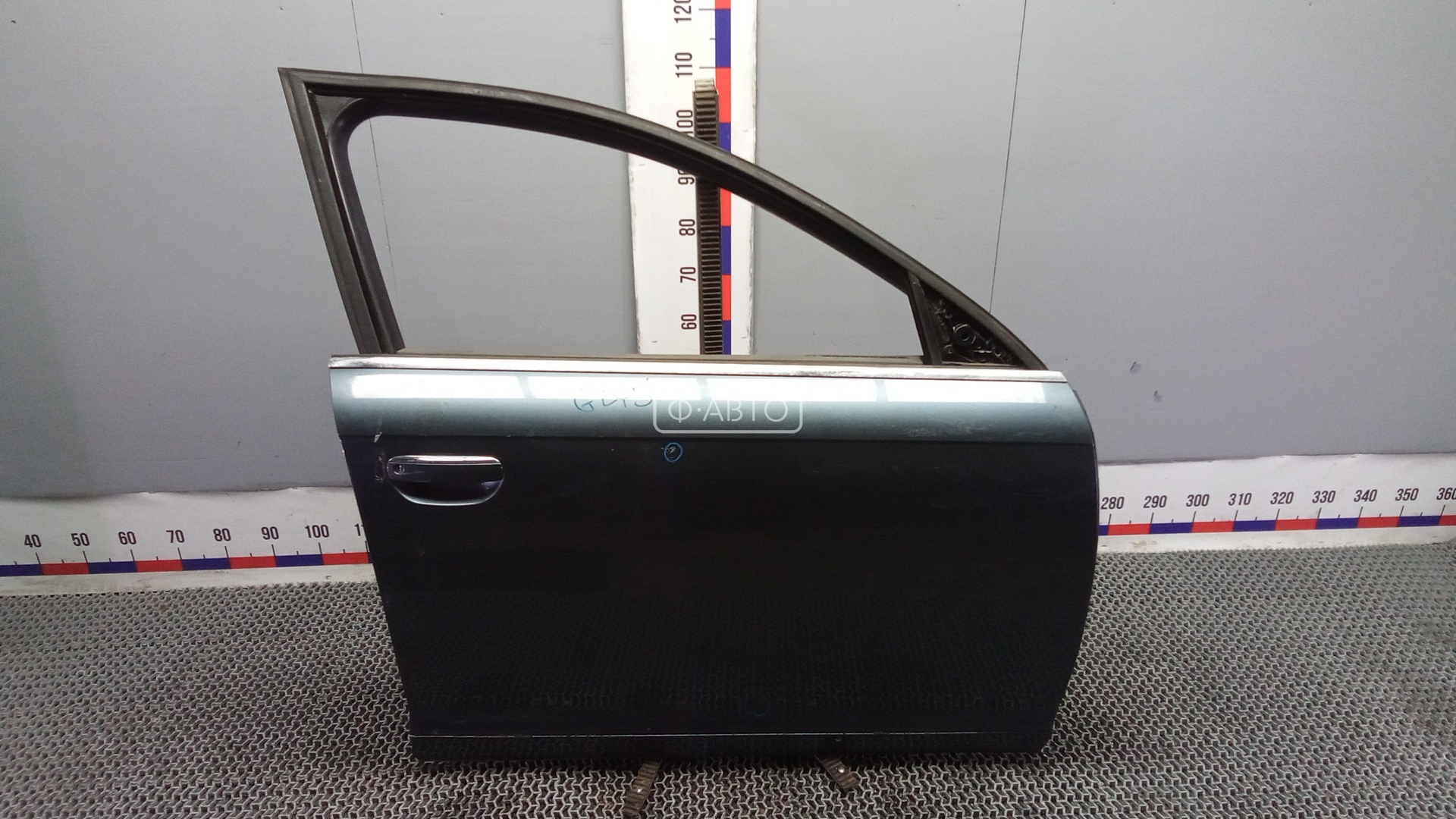 Дверь передняя правая